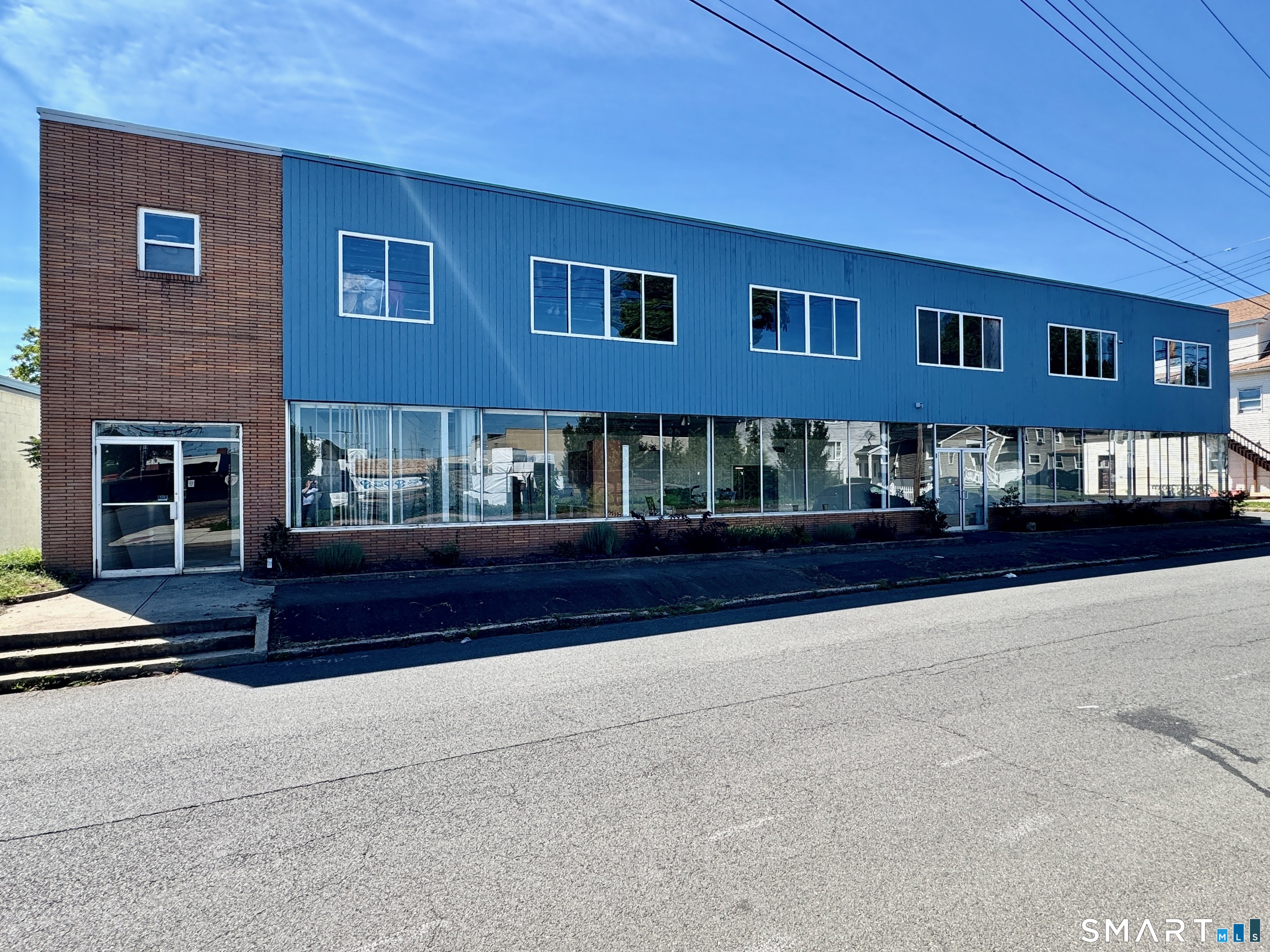 752 Washington Avenue Property Photo 1