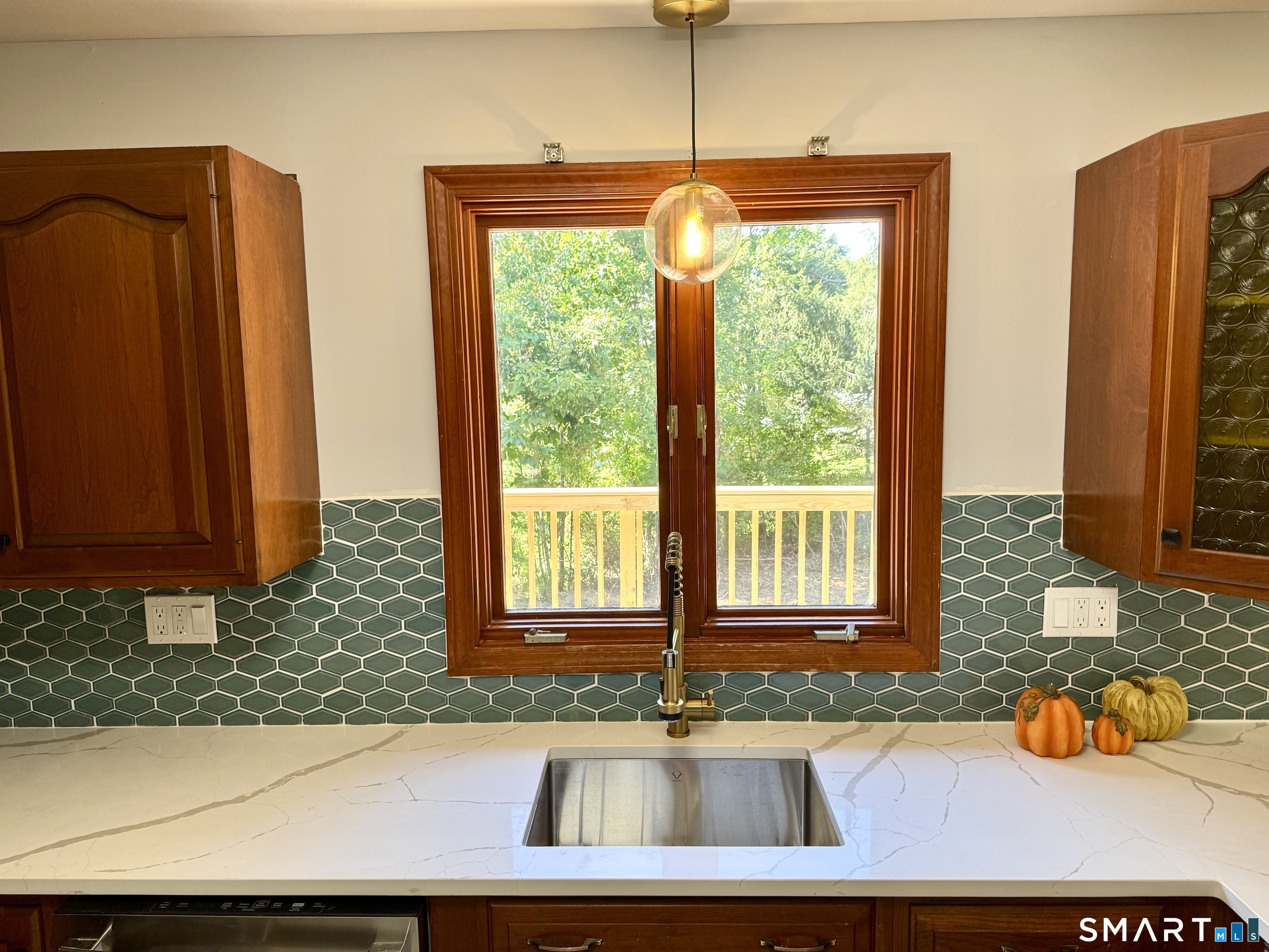 214 Pineridge Road Property Photo 7