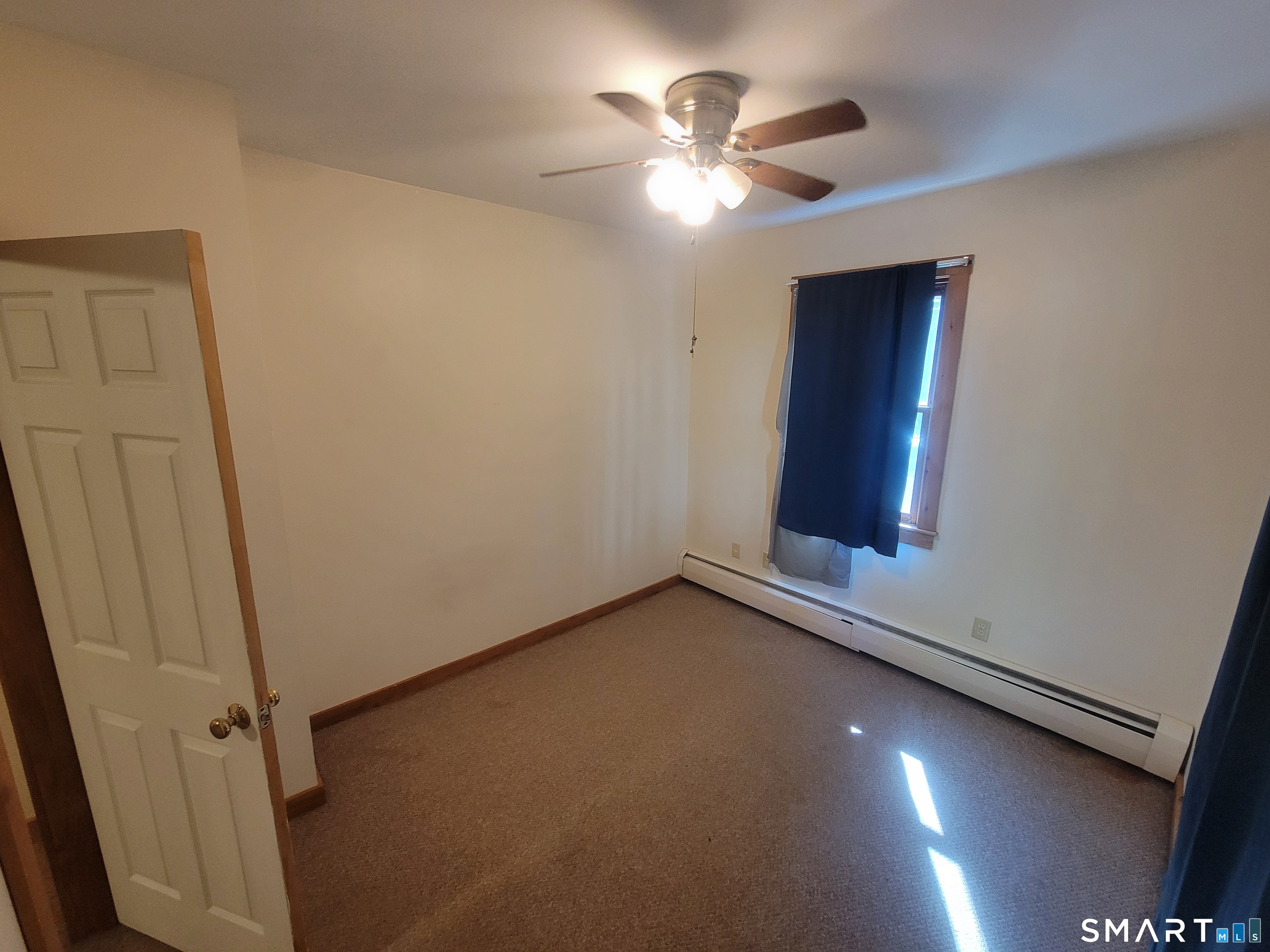 366 Hartford A Pike Property Photo 9