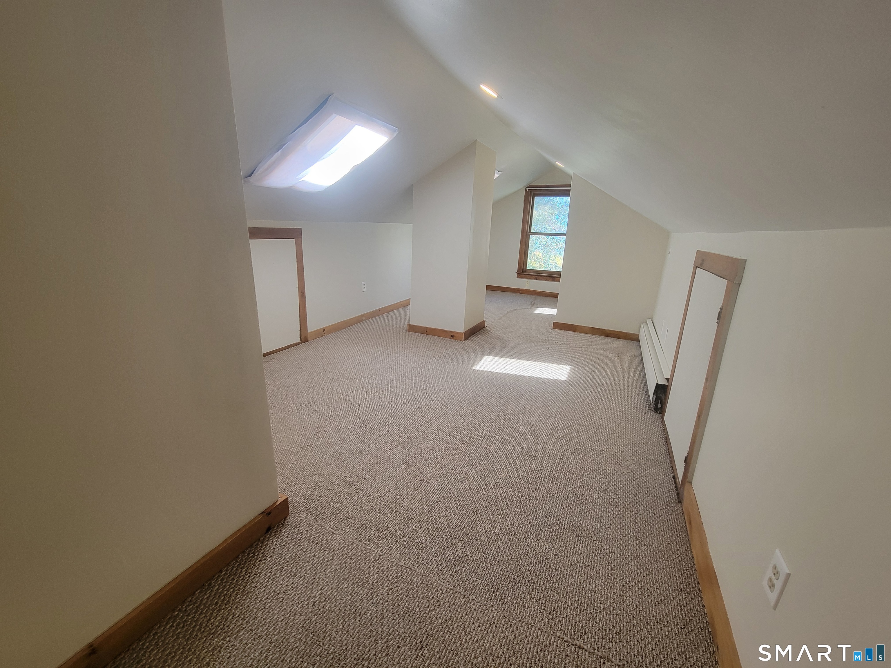 366 Hartford A Pike Property Photo 14
