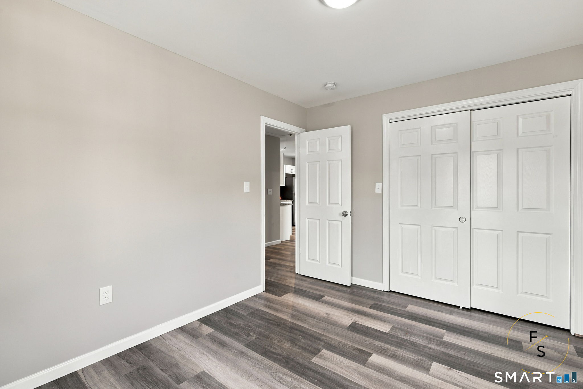 205 Forbes Street Property Photo 8