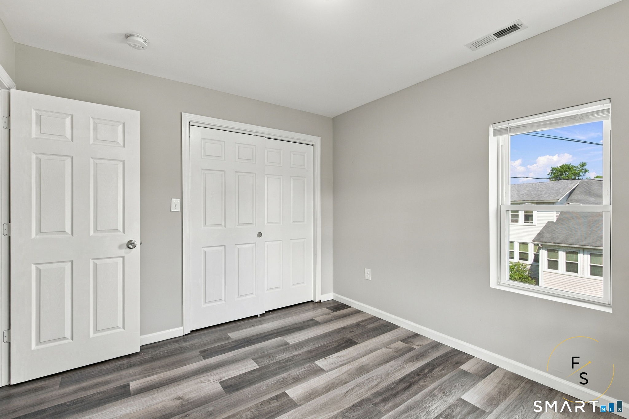 205 Forbes Street Property Photo 9