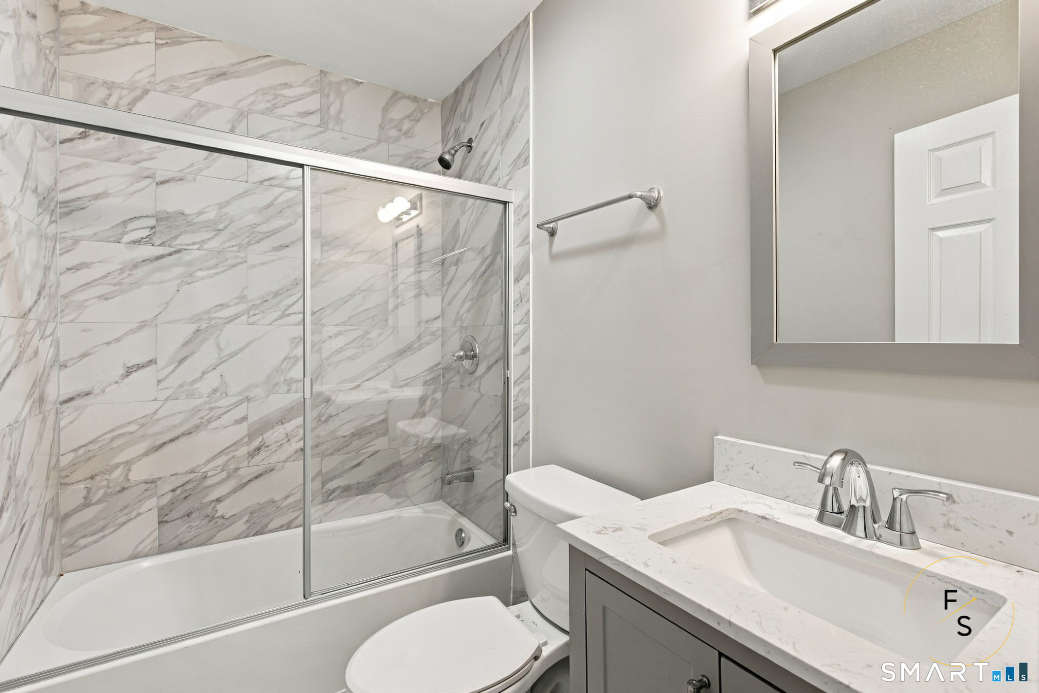 205 Forbes Street Property Photo 10