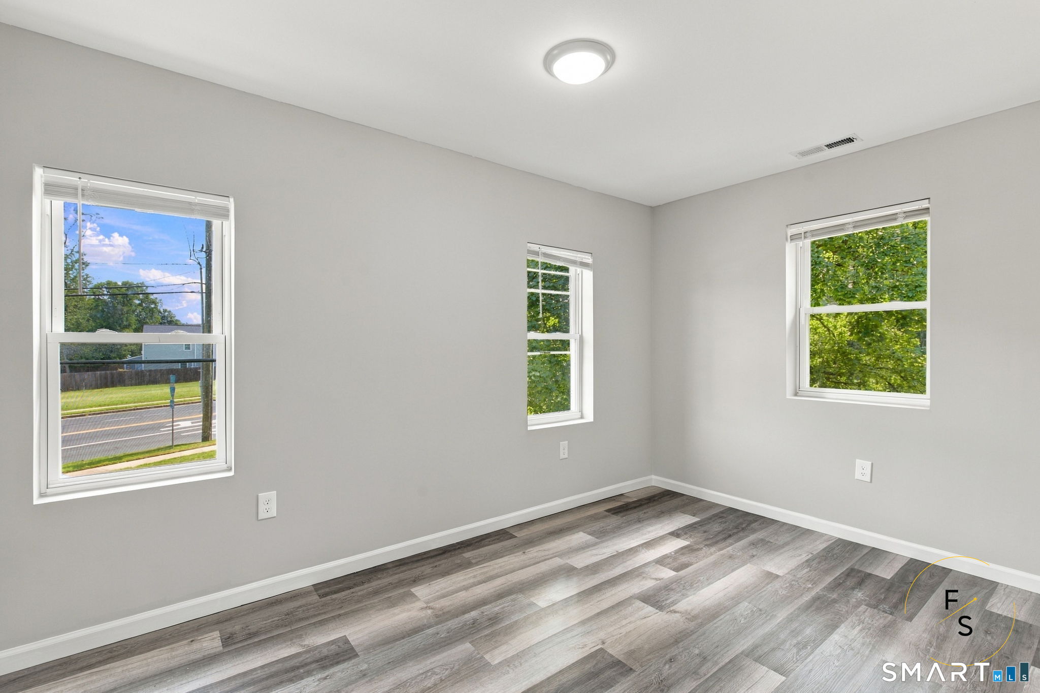 205 Forbes Street Property Photo 12