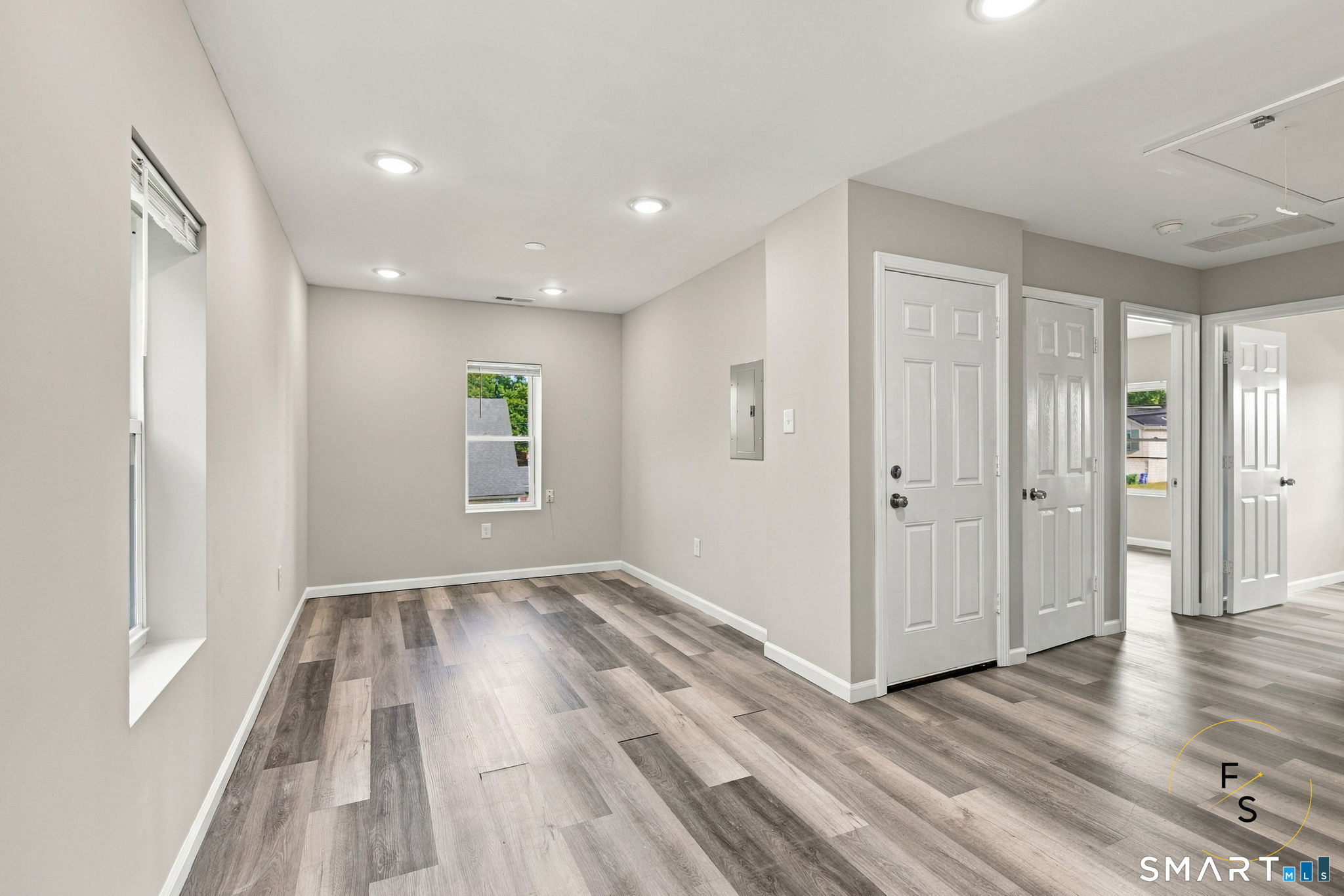 205 Forbes Street Property Photo 17
