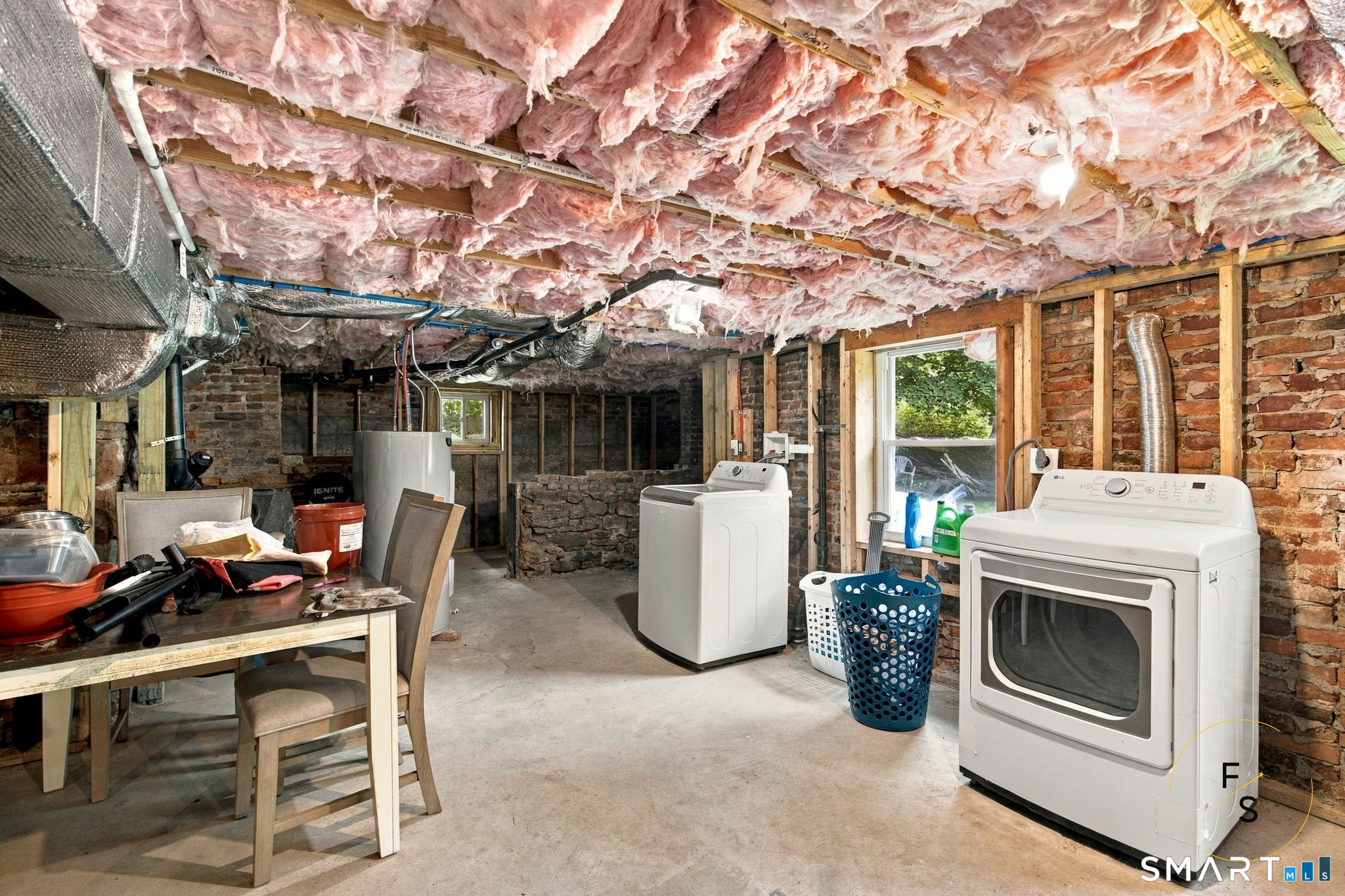 205 Forbes Street Property Photo 33
