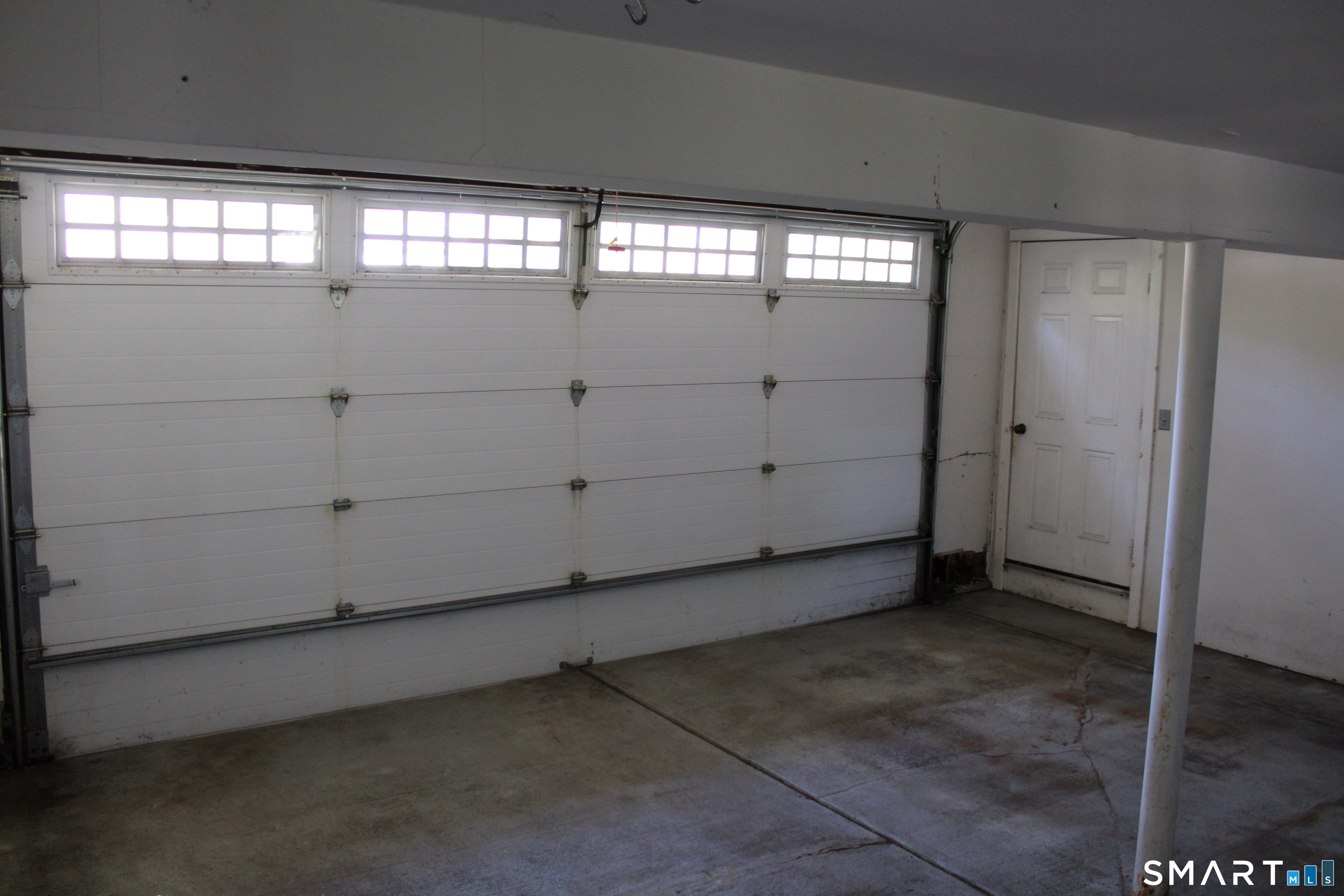 70 Woodside Avenue Property Photo 3