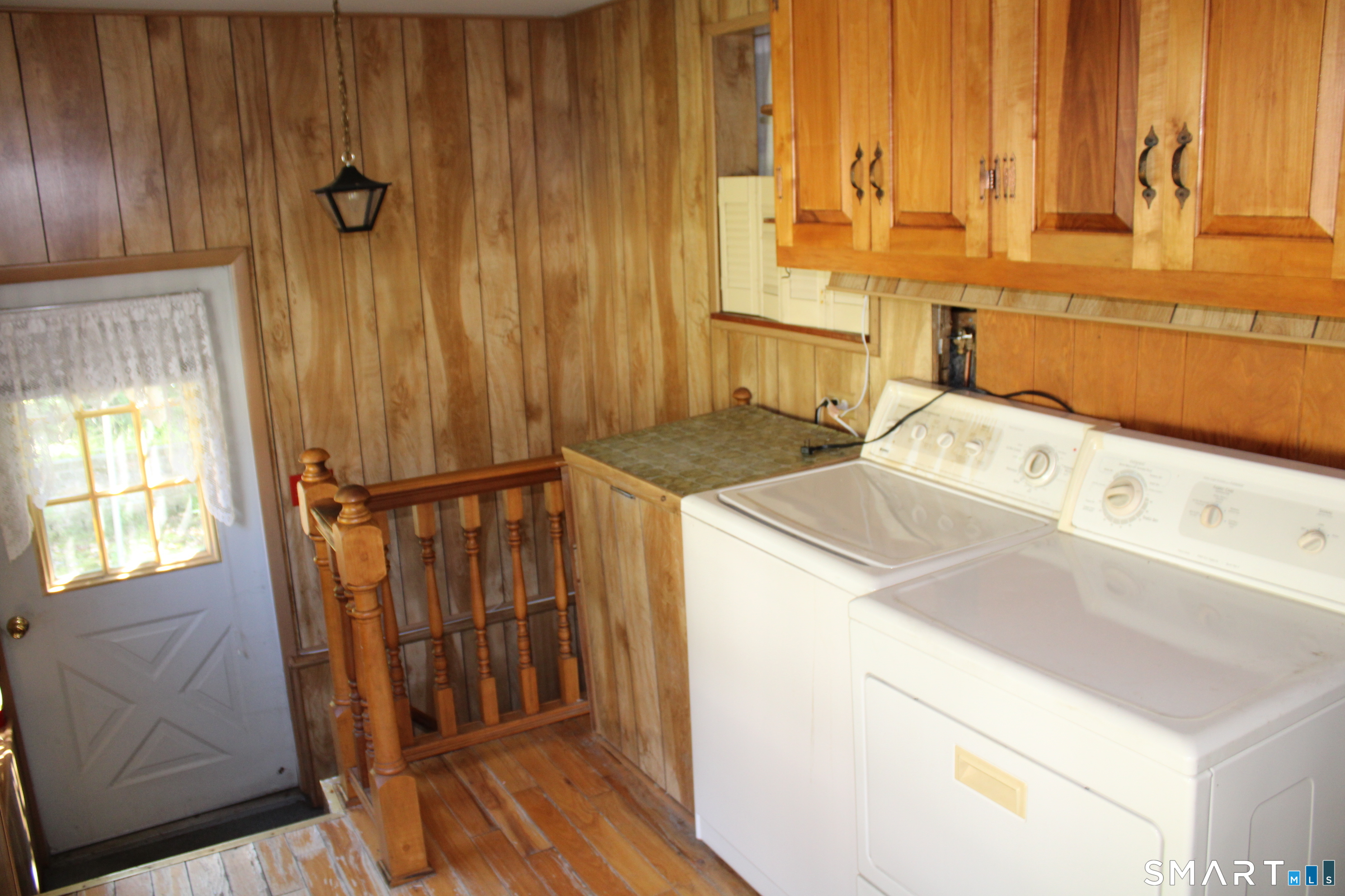 70 Woodside Avenue Property Photo 5