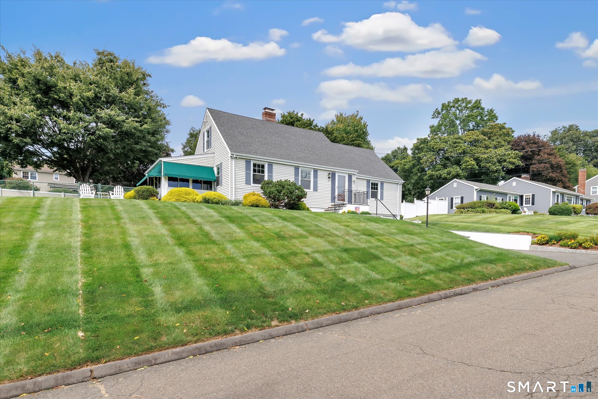 321 Bridgeview Place Property Photo 1