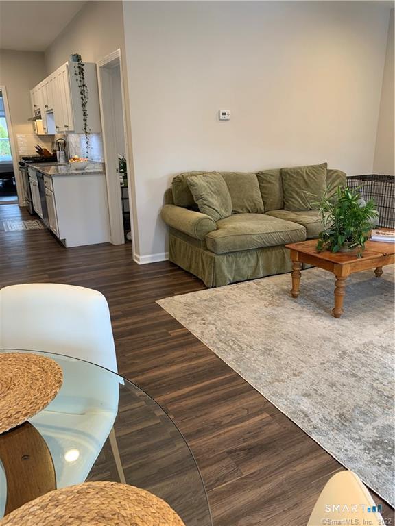 168c Greenwood Avenue Property Photo 6