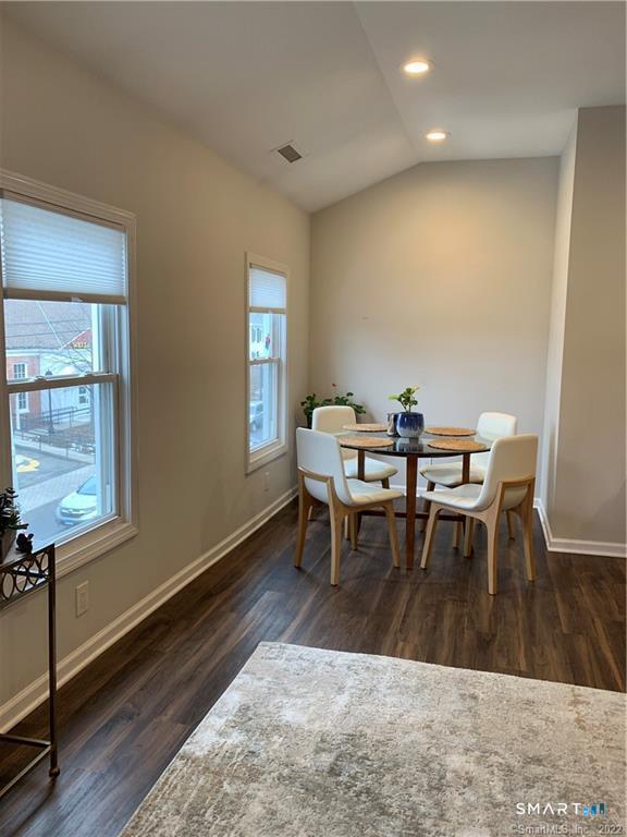 168c Greenwood Avenue Property Photo 10