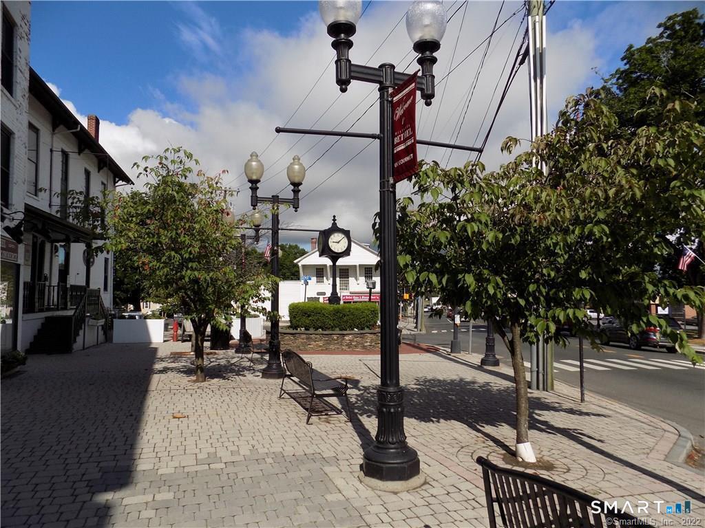168c Greenwood Avenue Property Photo 16