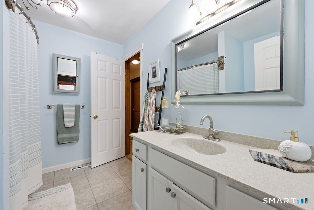 116 Bascom Road Property Photo 22