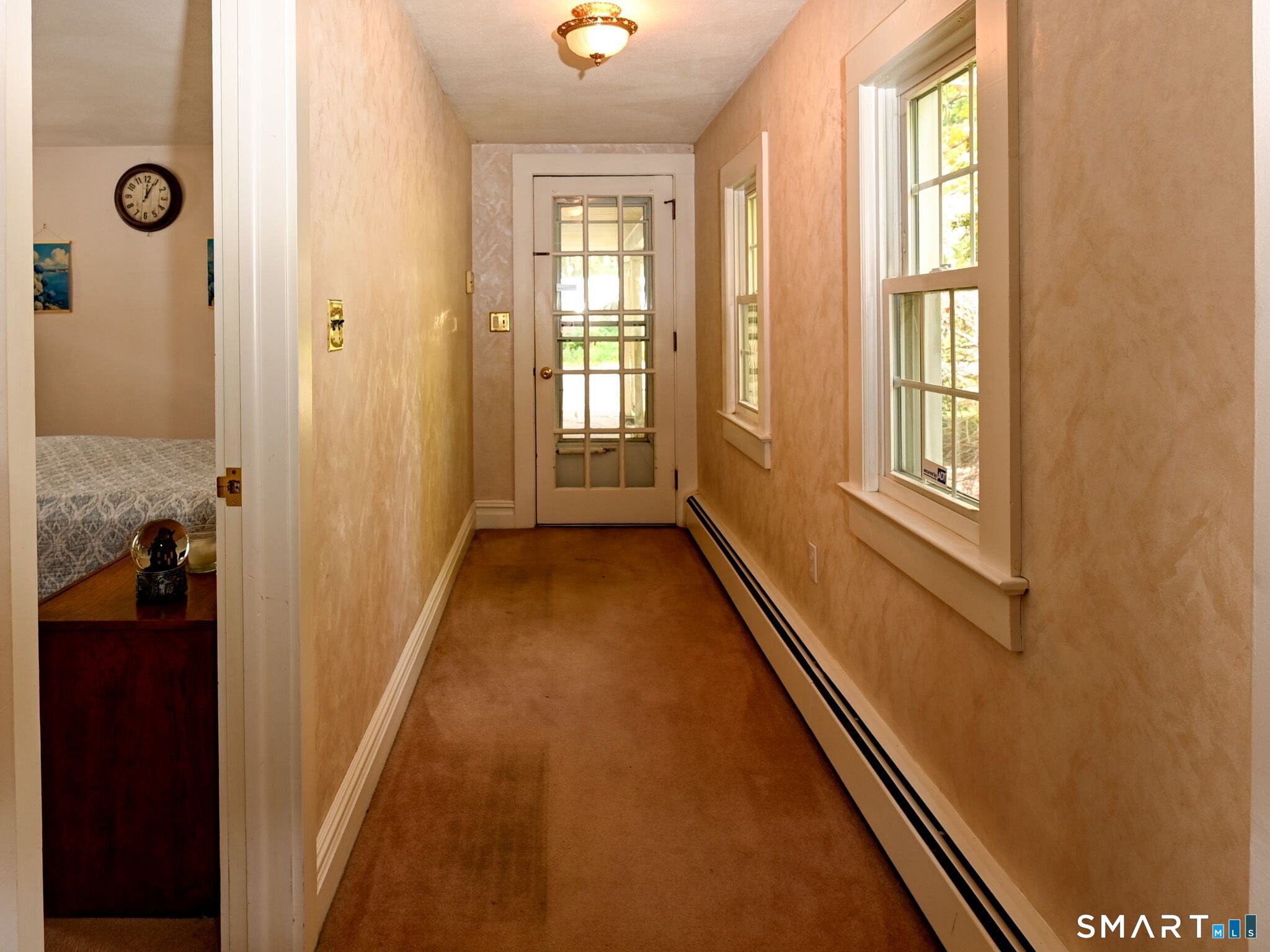 90 Weed Hill Avenue Property Photo 6