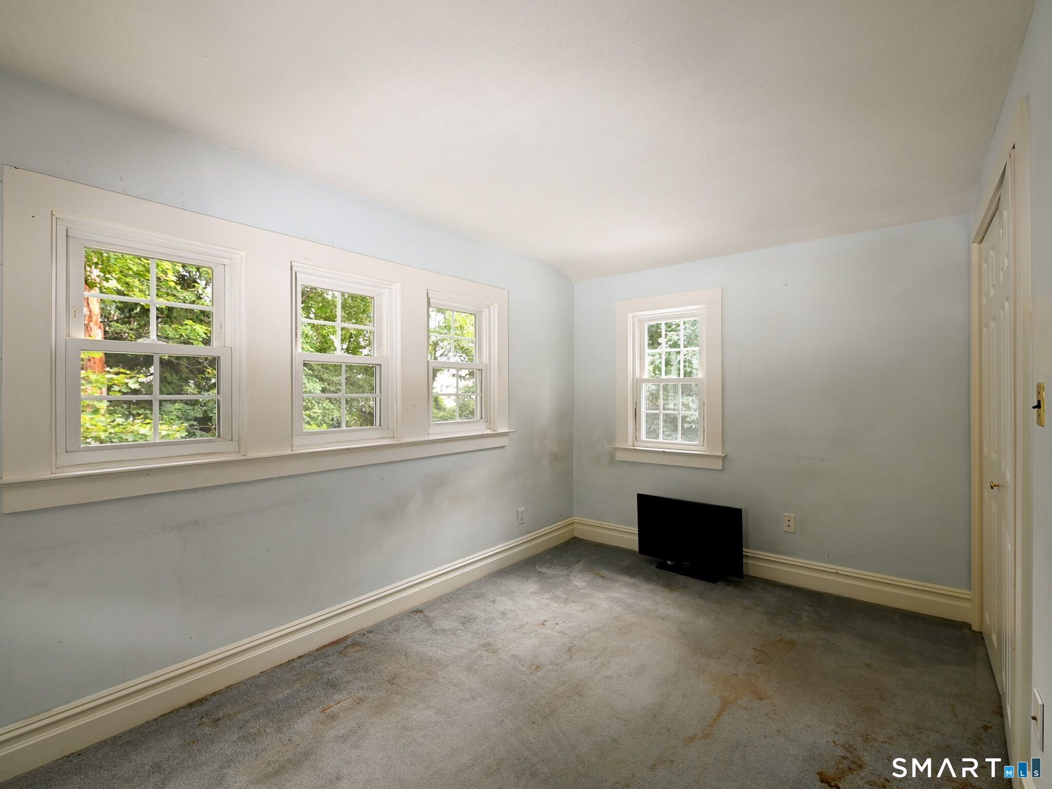 90 Weed Hill Avenue Property Photo 14