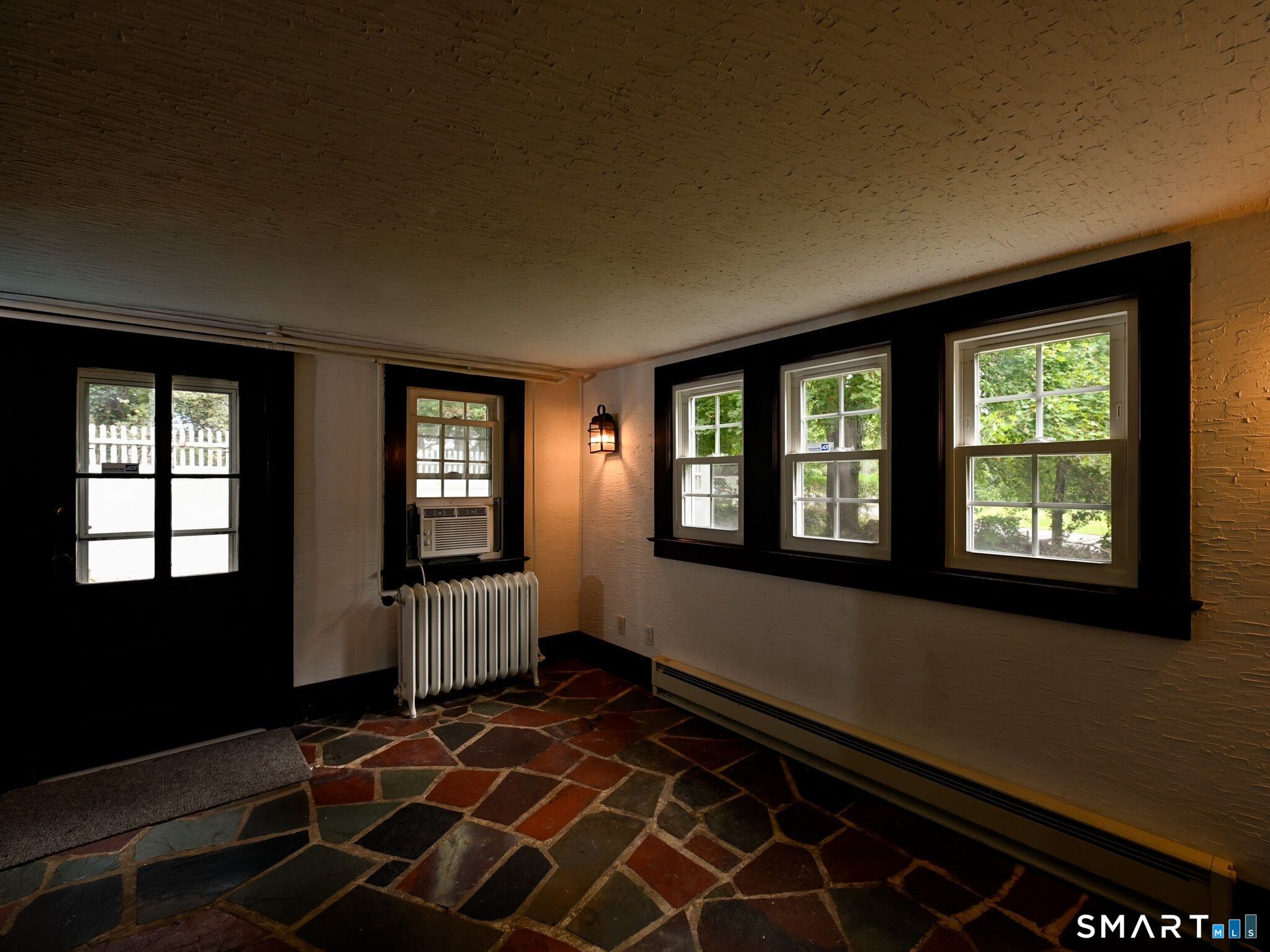 90 Weed Hill Avenue Property Photo 16