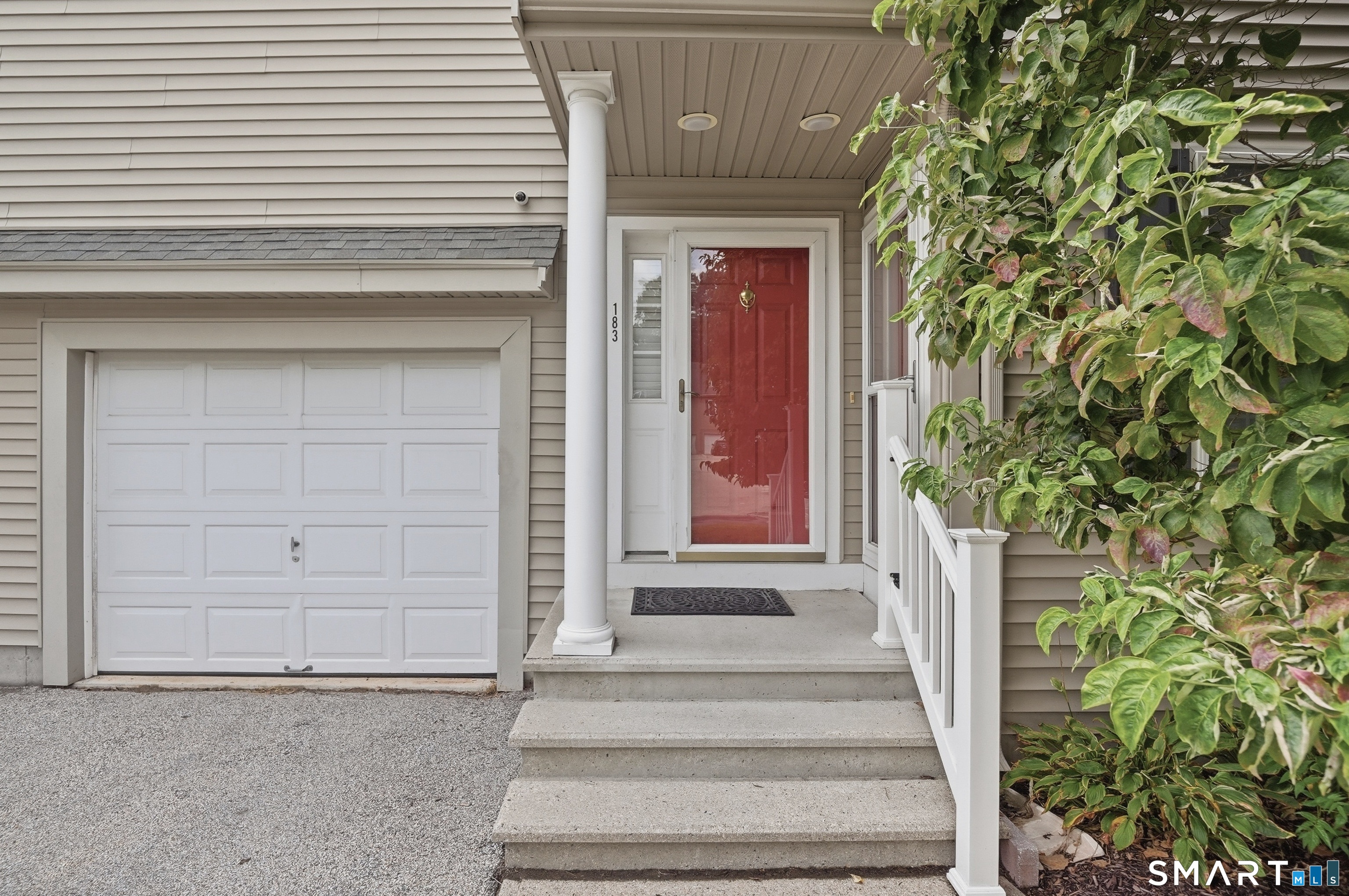 74 Perry 183 Street Property Photo 2