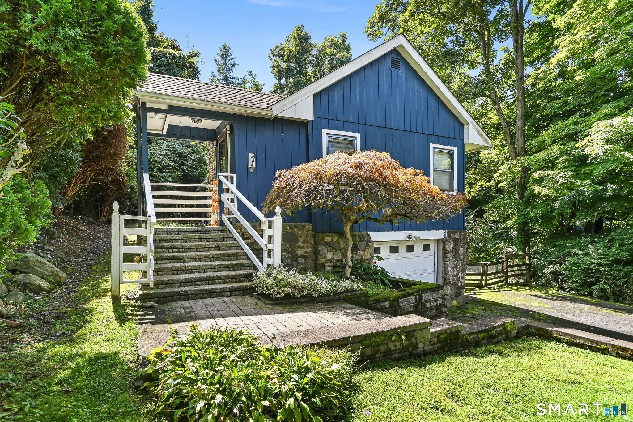 3 Auburn Road Property Photo 1