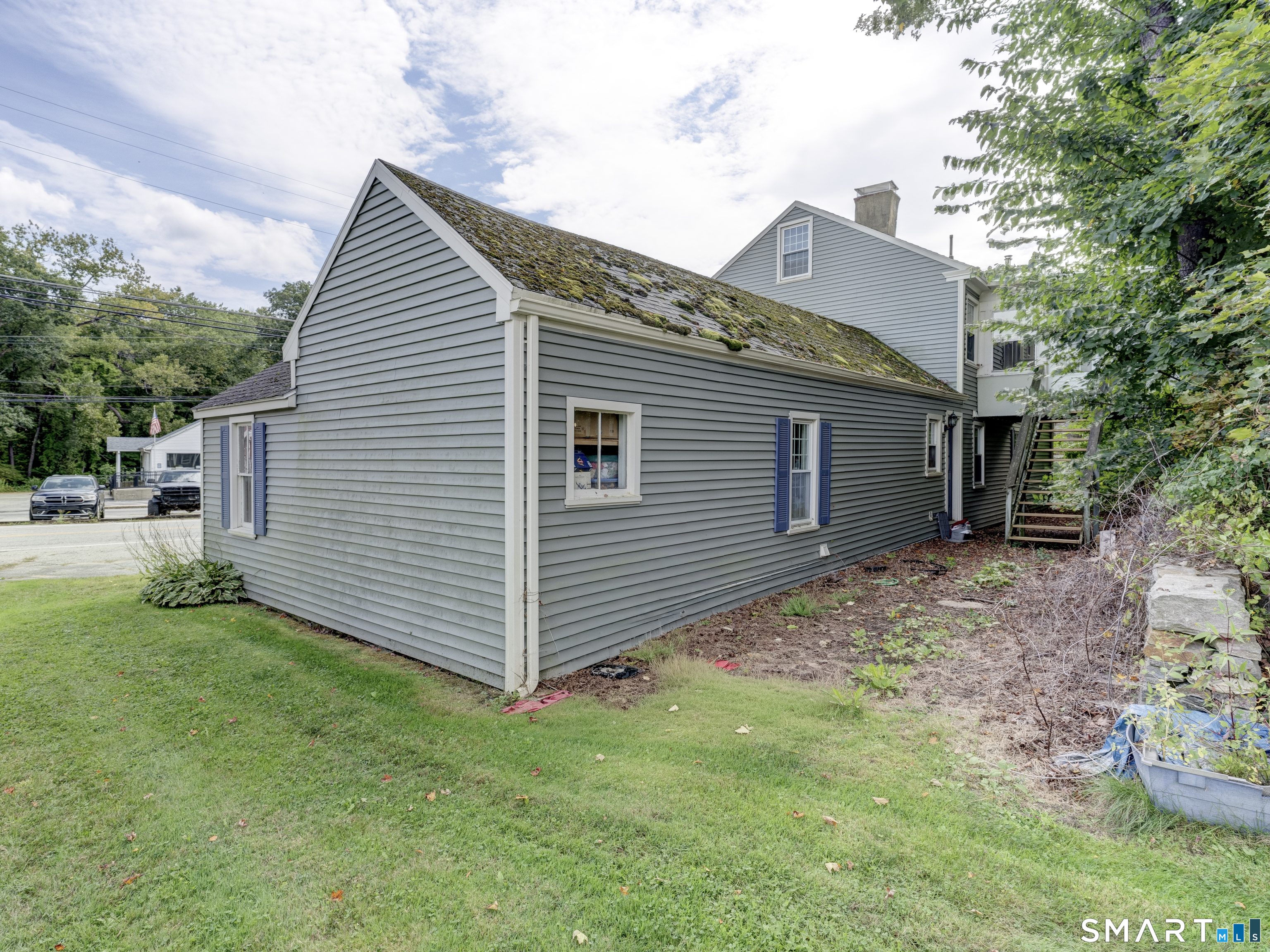 187 Eastford Road Property Photo 6