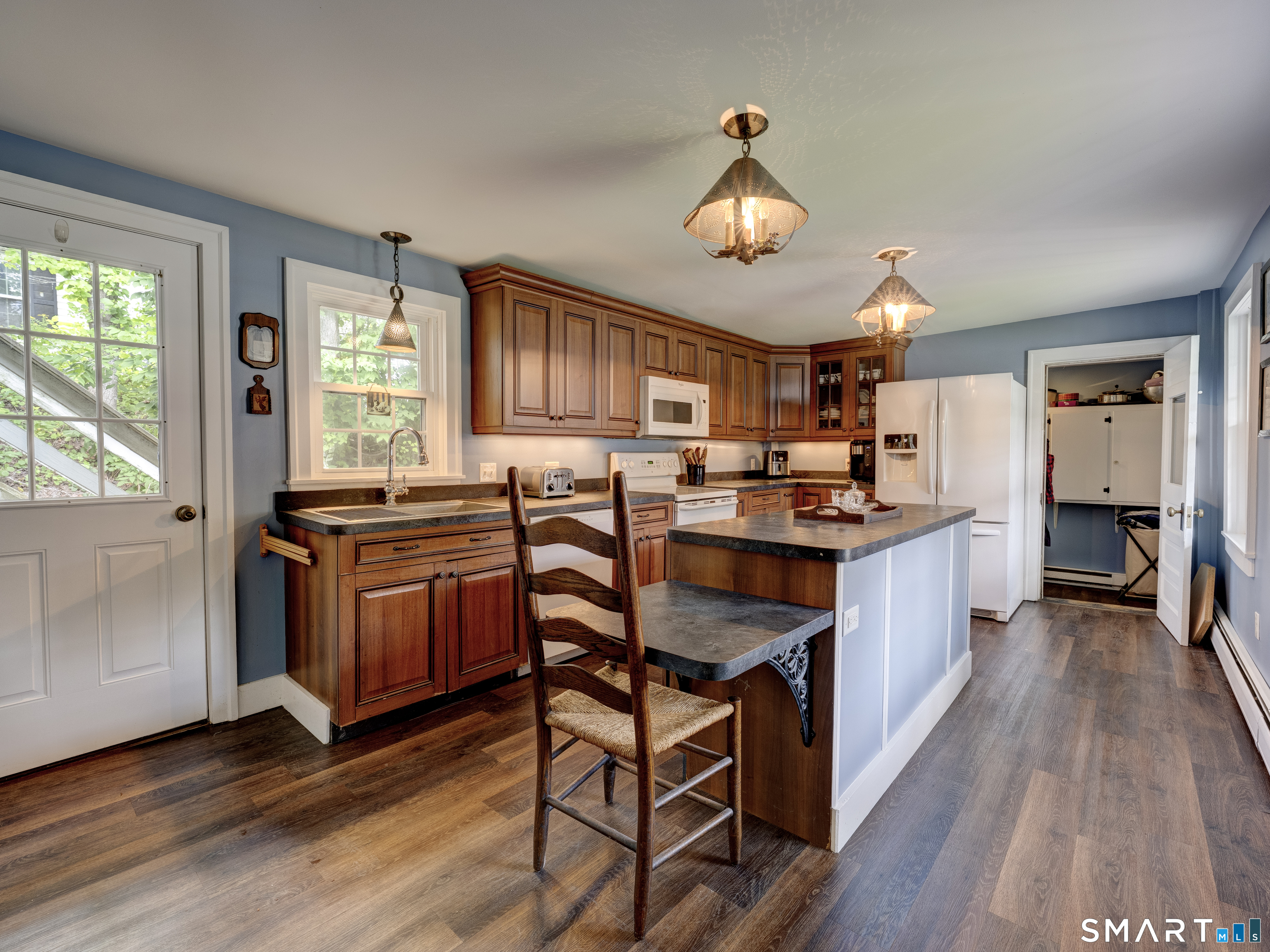 187 Eastford Road Property Photo 11