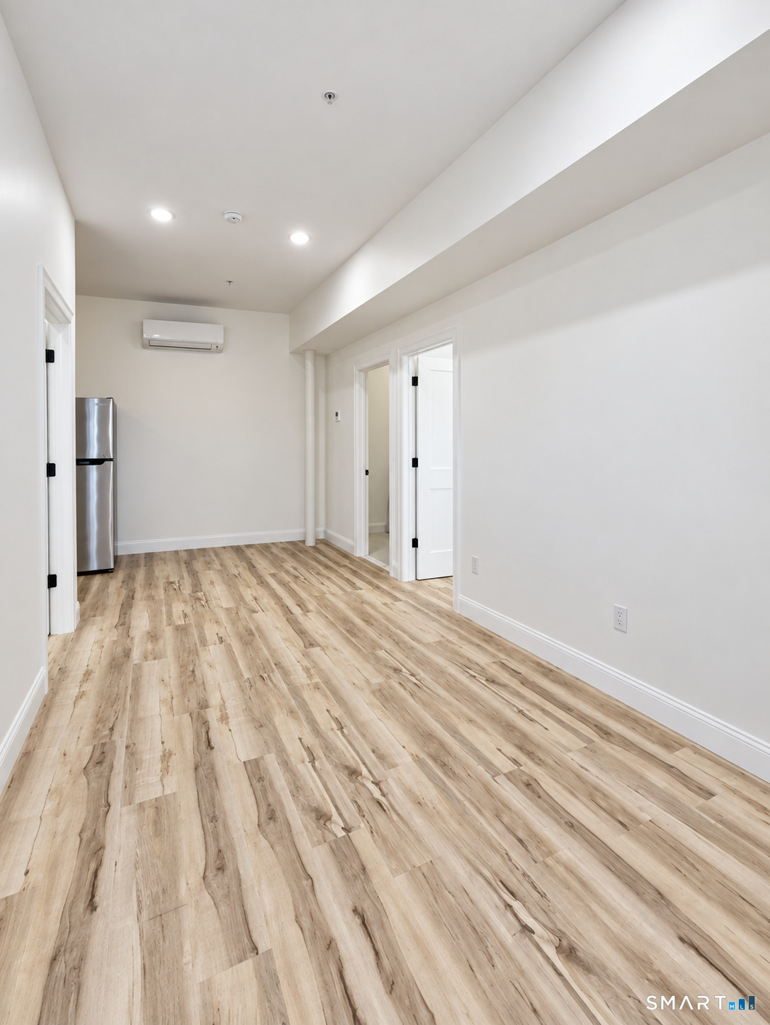 170 Pearl B Street Property Photo 2