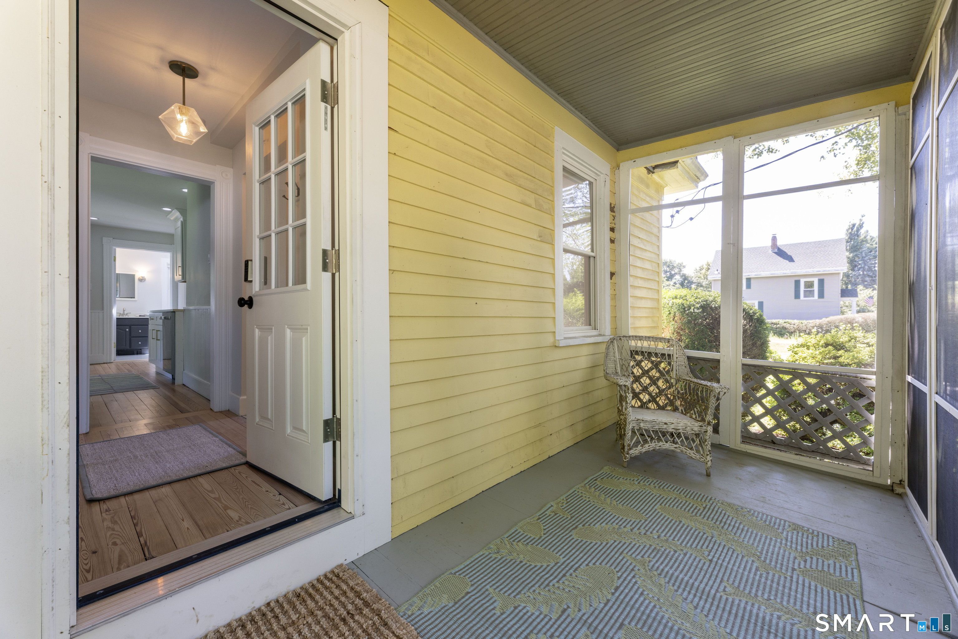 28 Watch Hill Avenue Property Photo 5