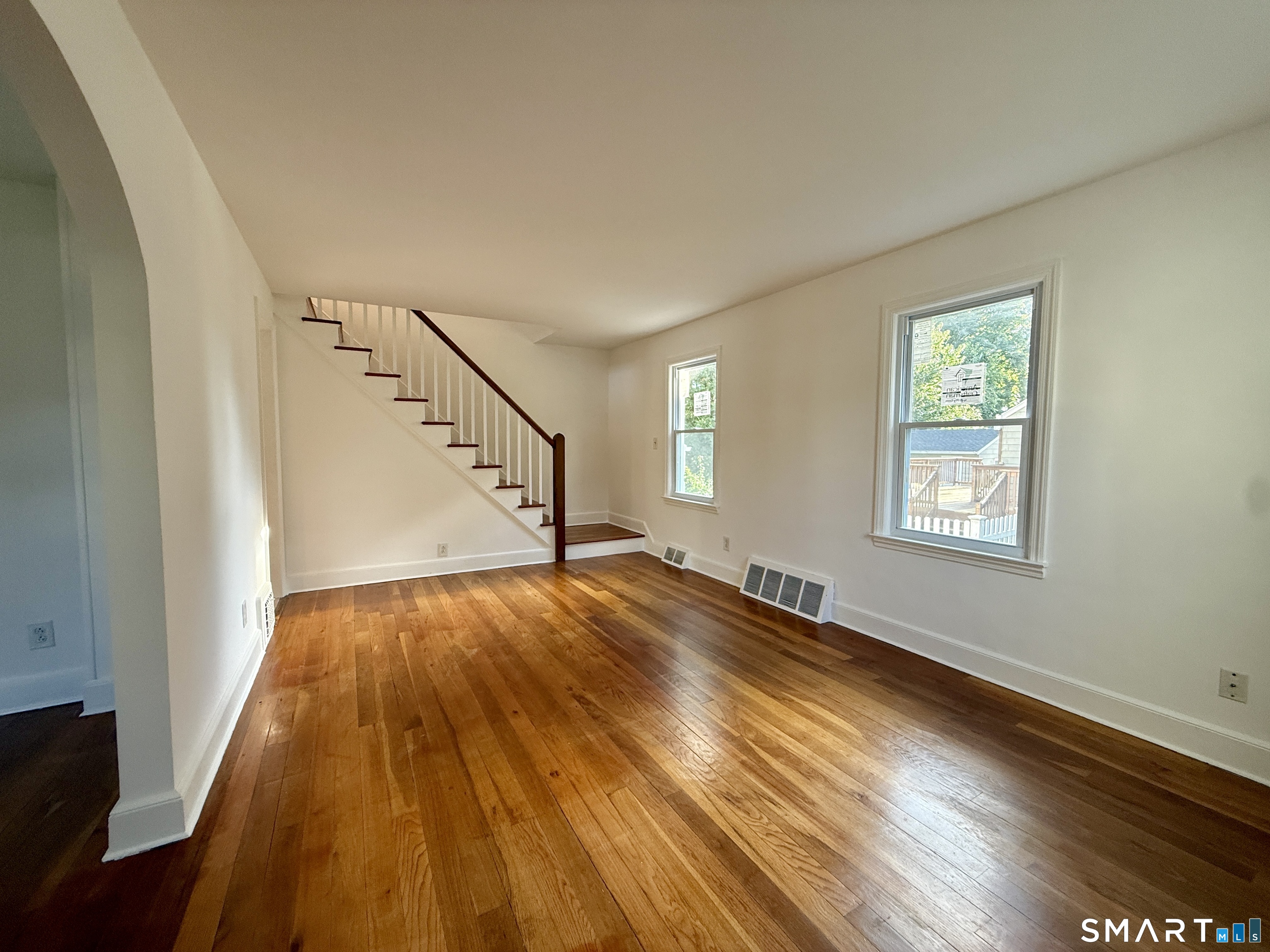 33 Marcroft Street Property Photo 11