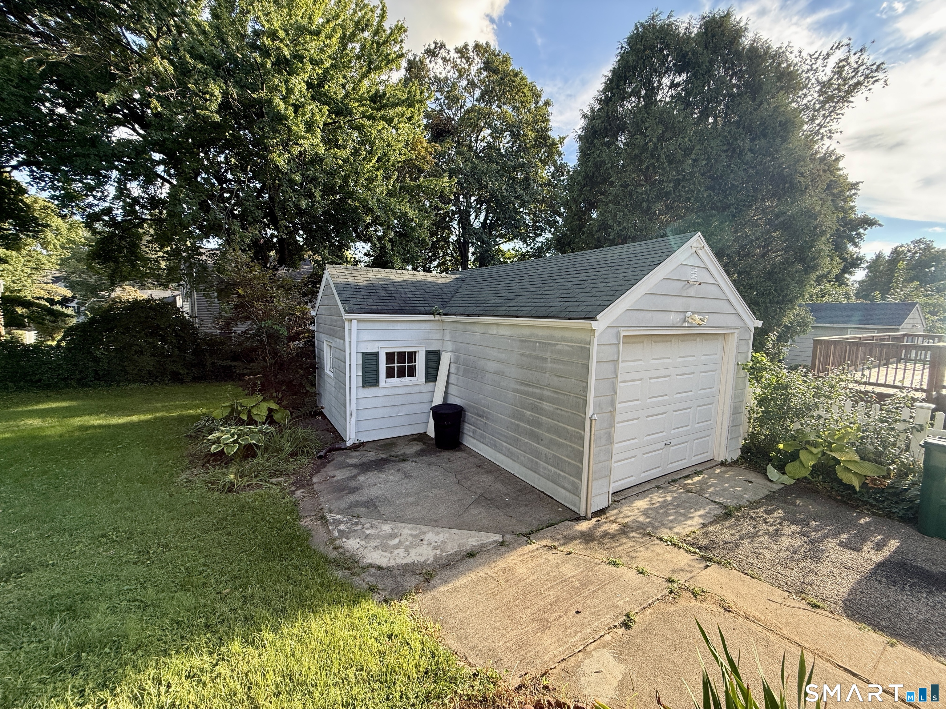 33 Marcroft Street Property Photo 38