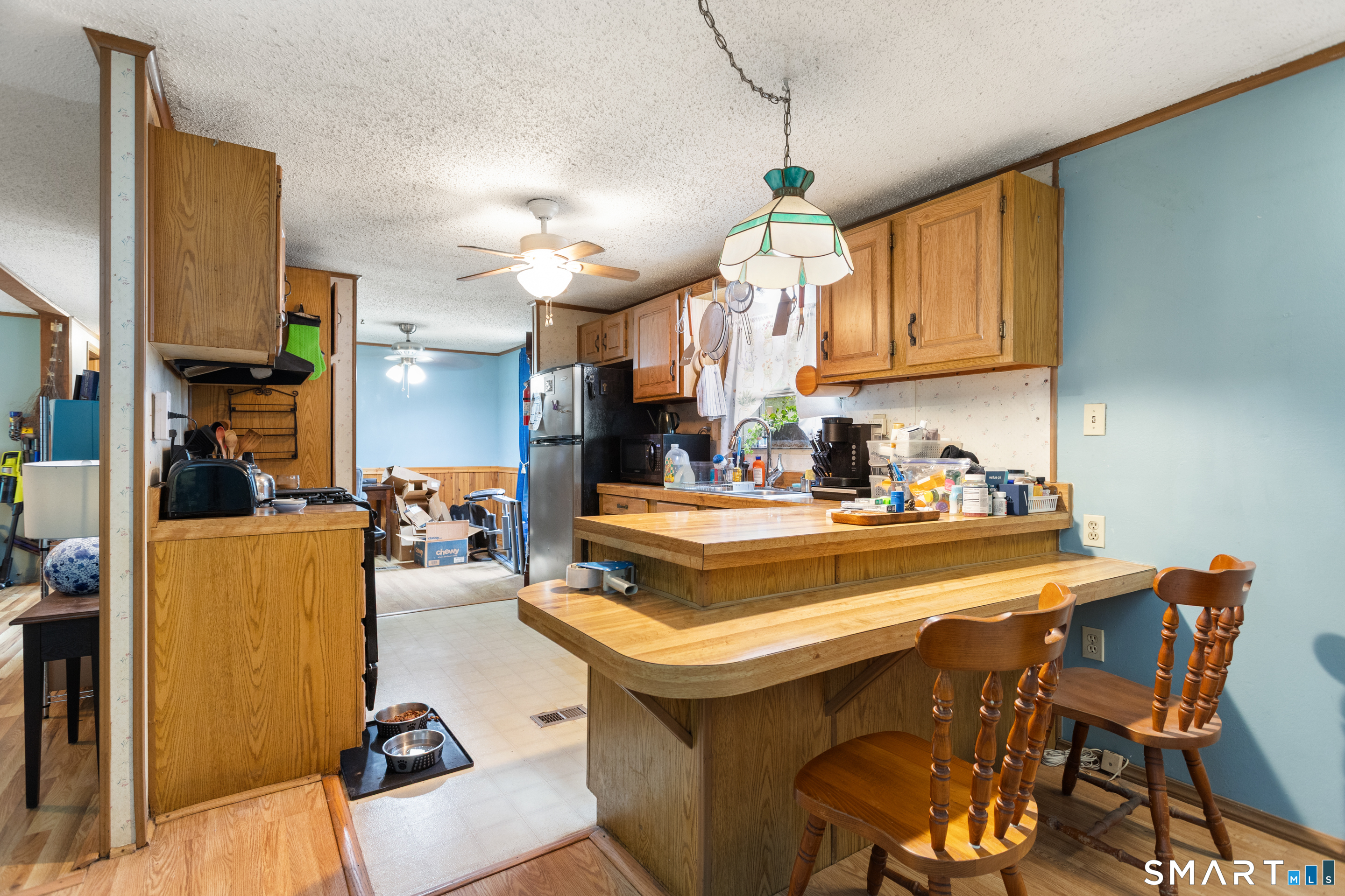17 Evergreen Park Property Photo 7