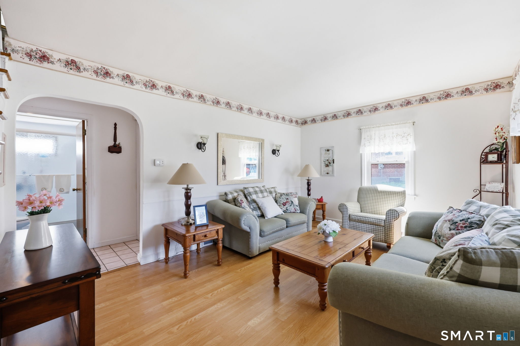 155 Baker Street Property Photo 6