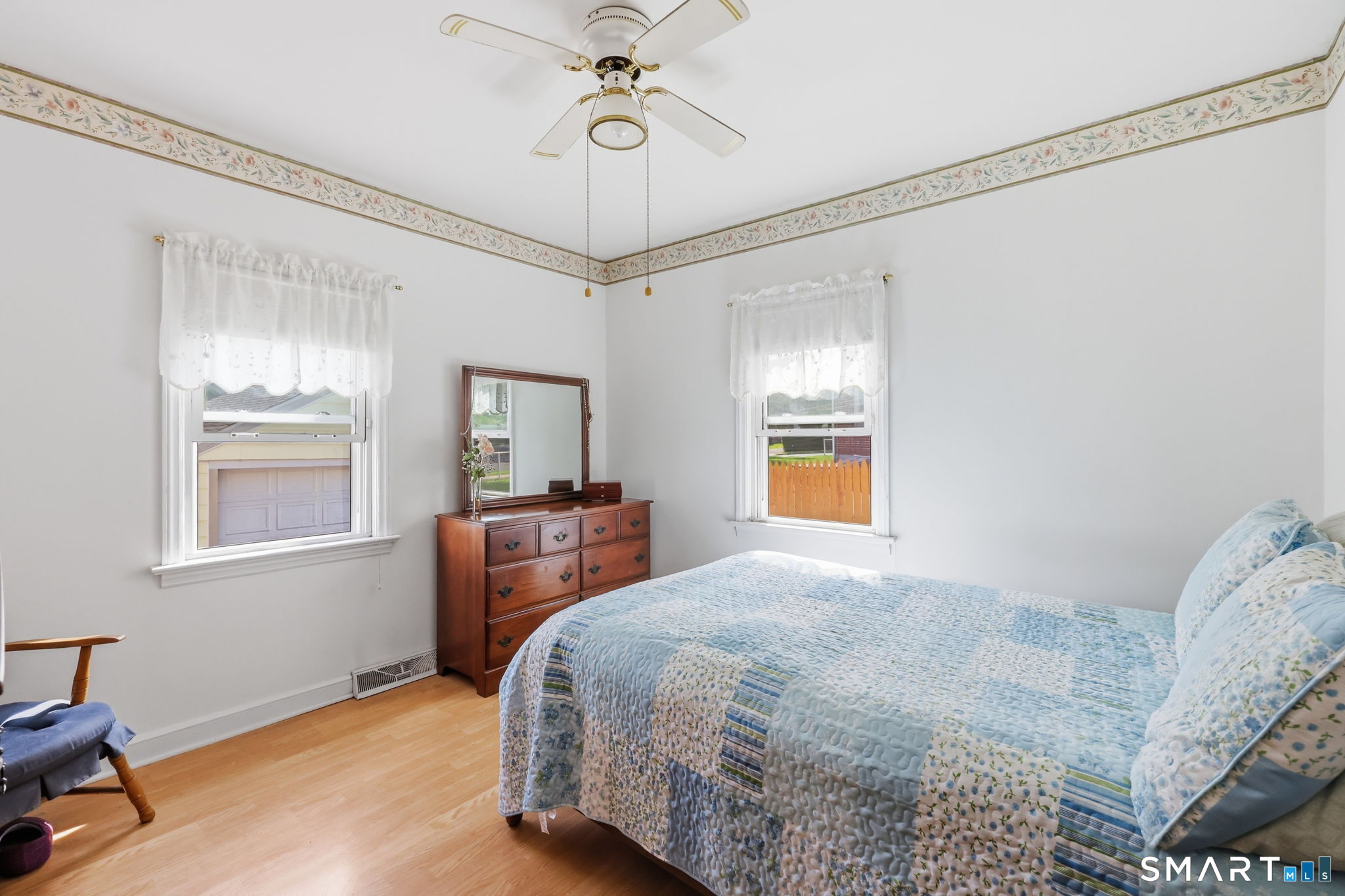 155 Baker Street Property Photo 21