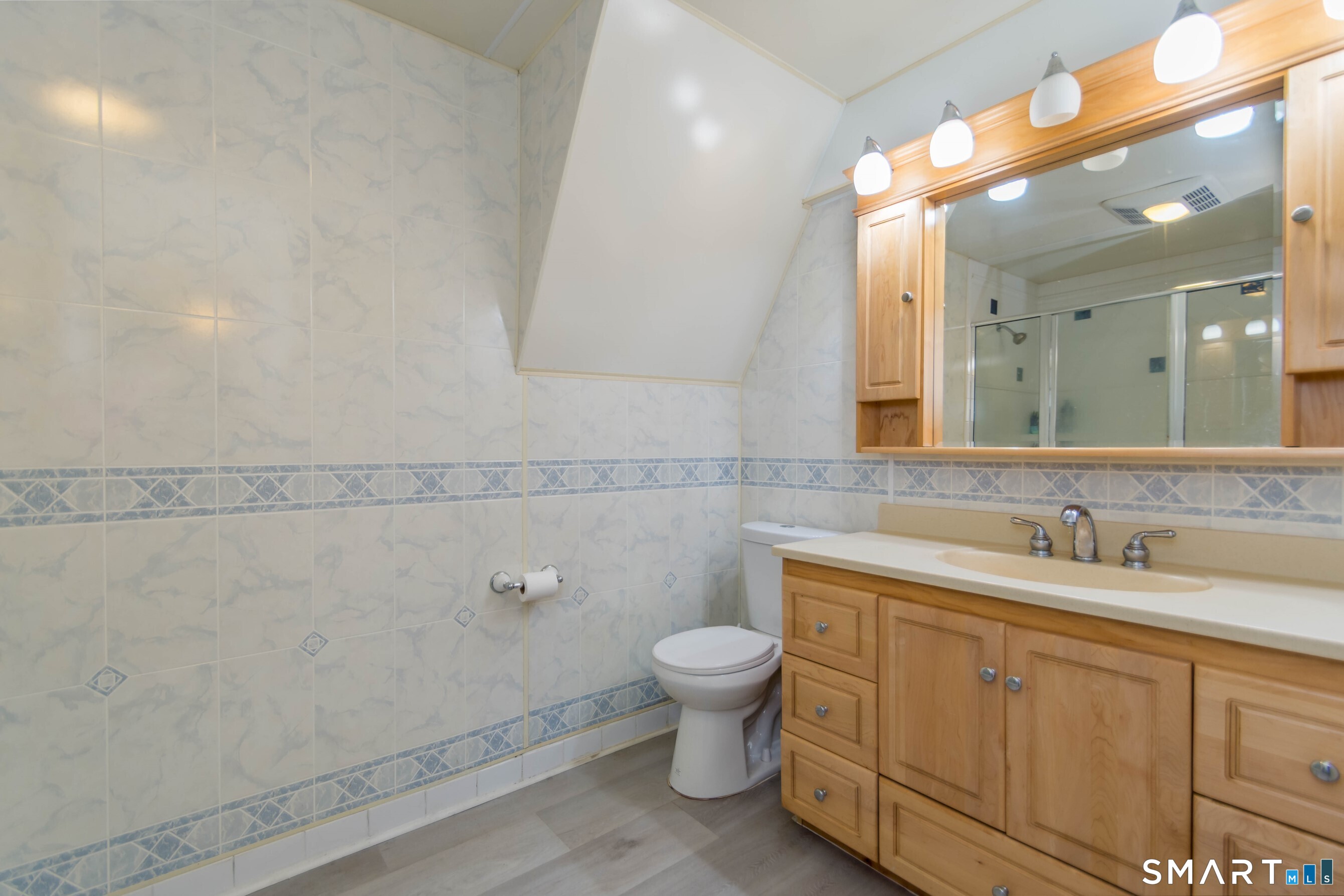 18 Arbor Road Property Photo 24