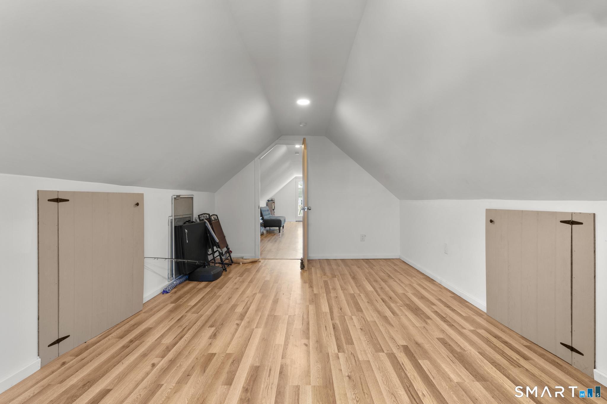 752 Broadway East Property Photo 20