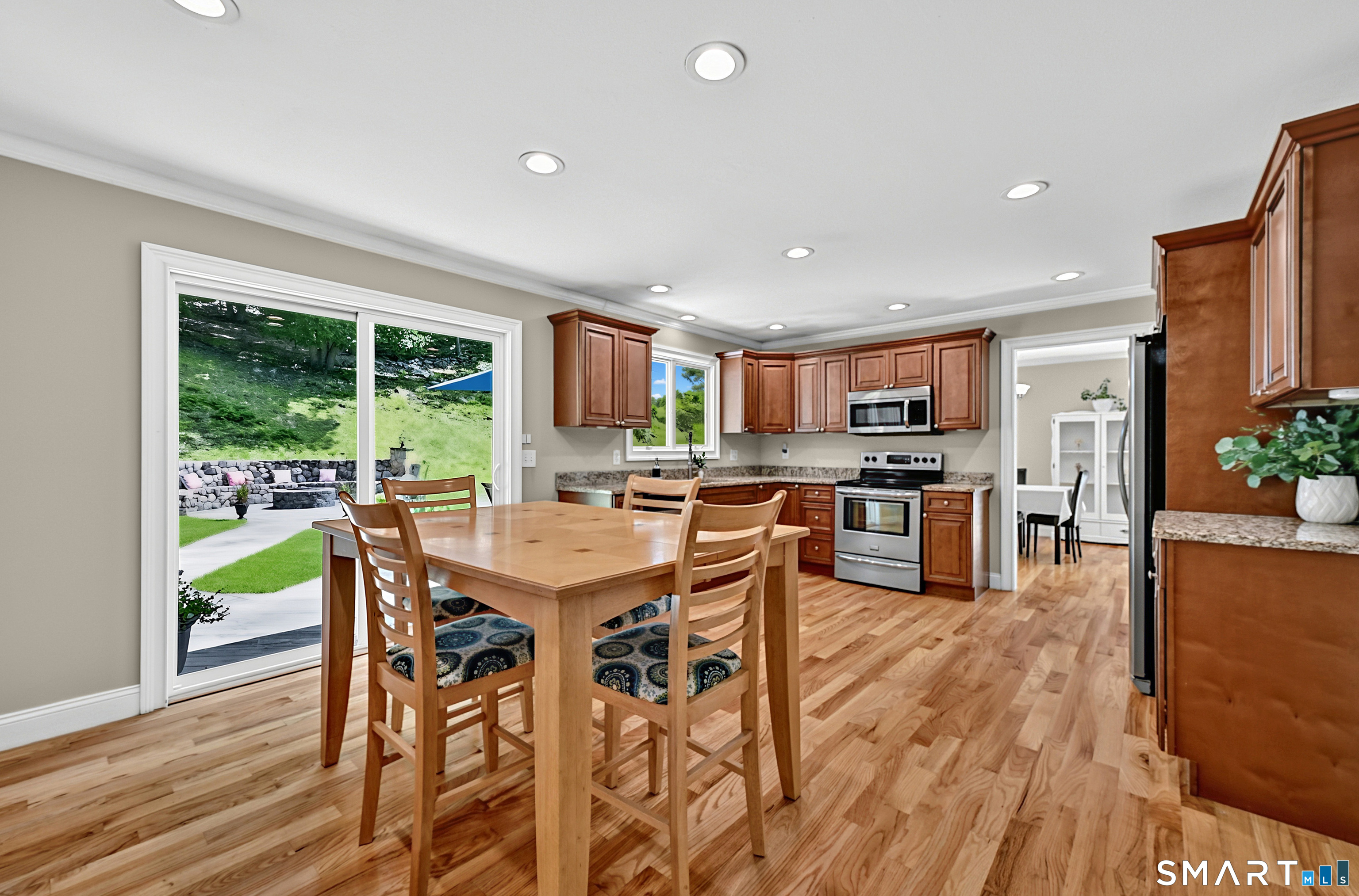 39 Bear Mountain Road Property Photo 2