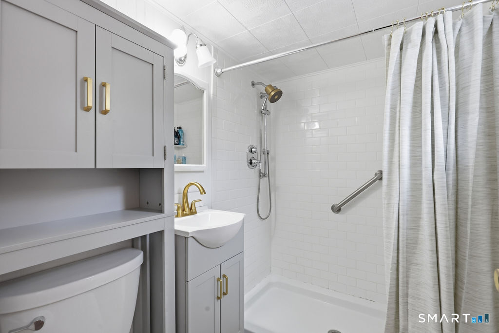 428 Welchs Point Road Property Photo 18
