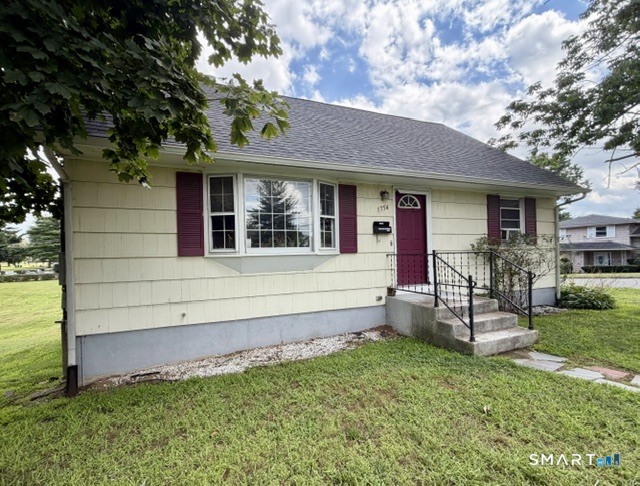 1754 Main Street Property Photo 1