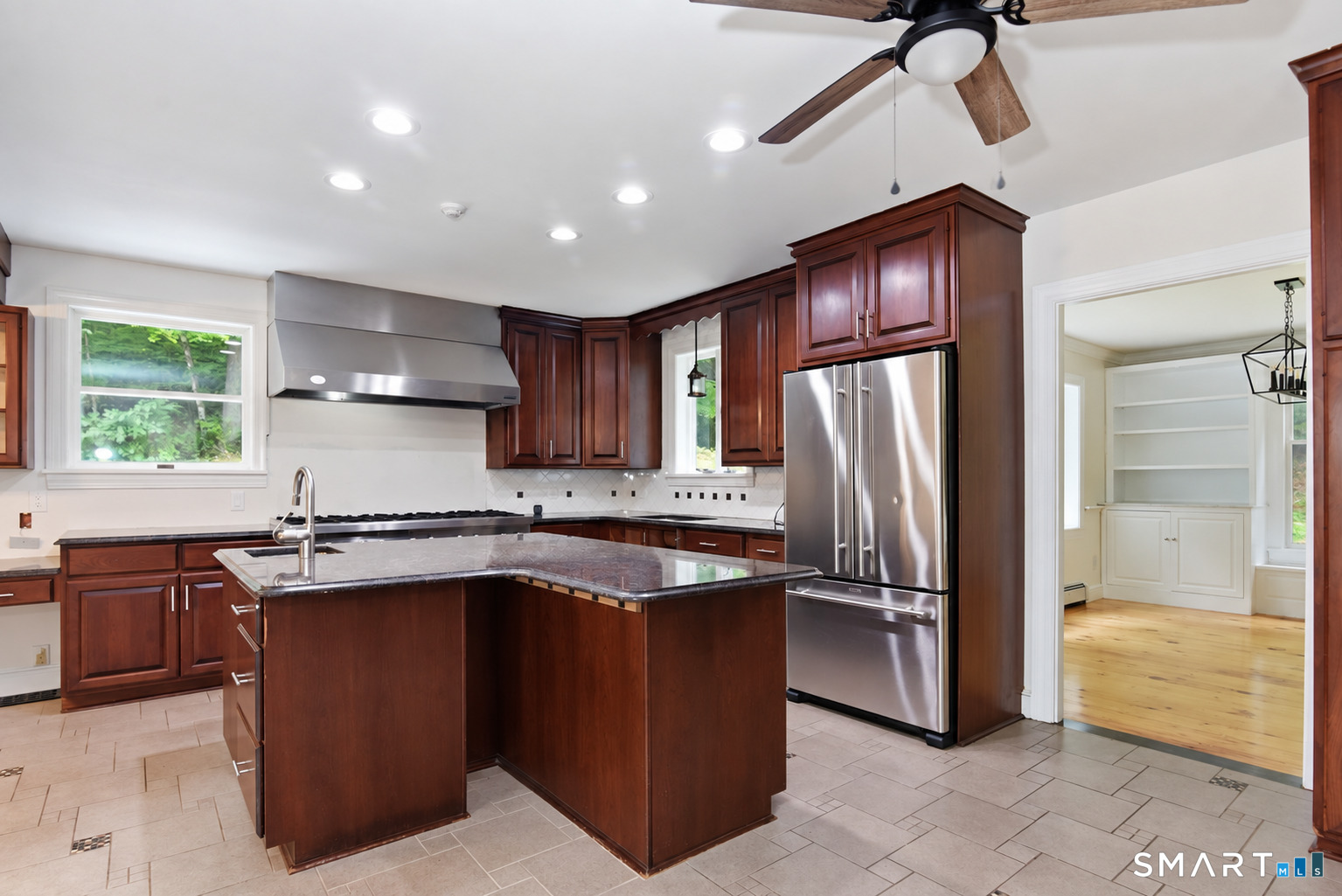 555 Senexet Road Property Photo 11