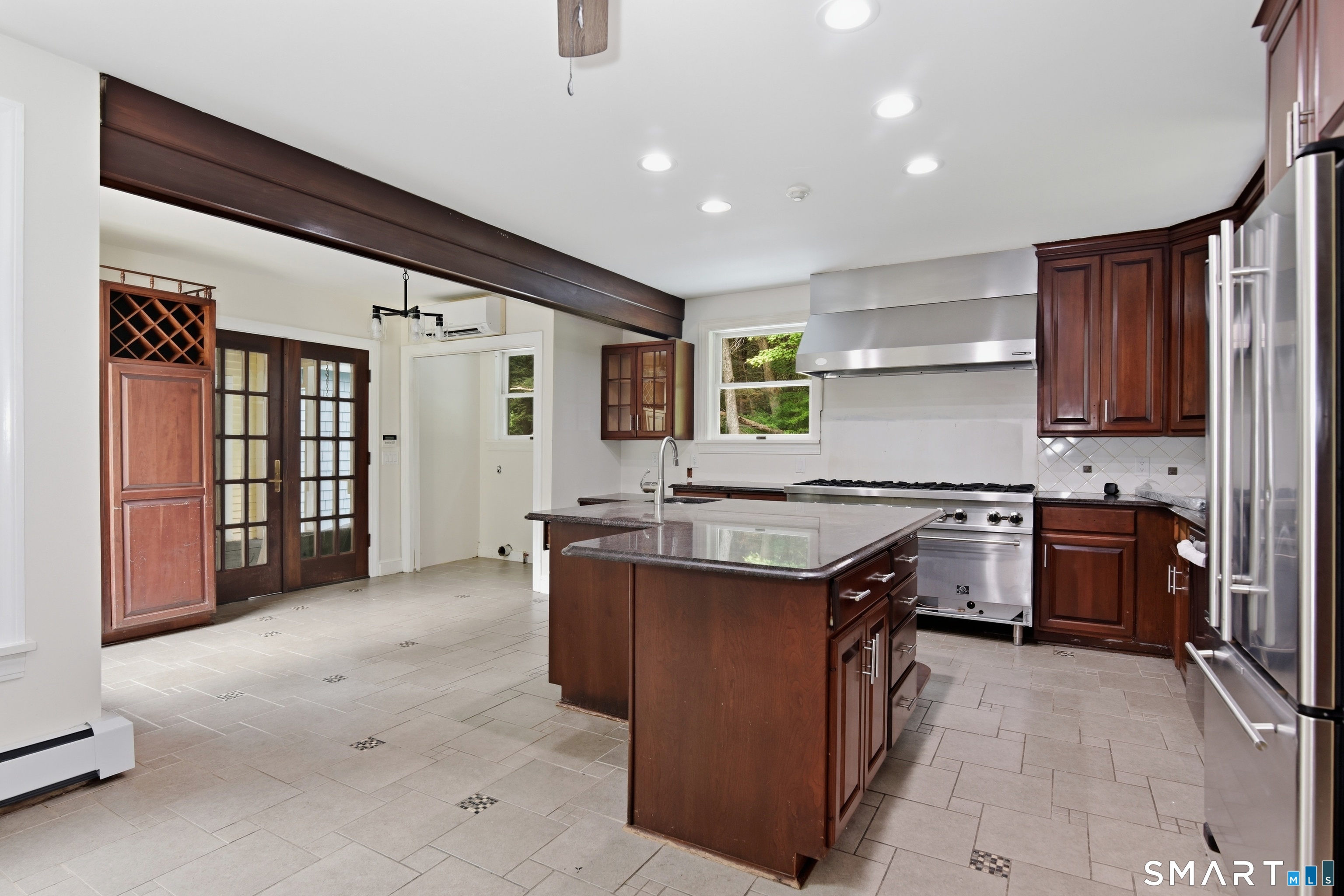 555 Senexet Road Property Photo 13