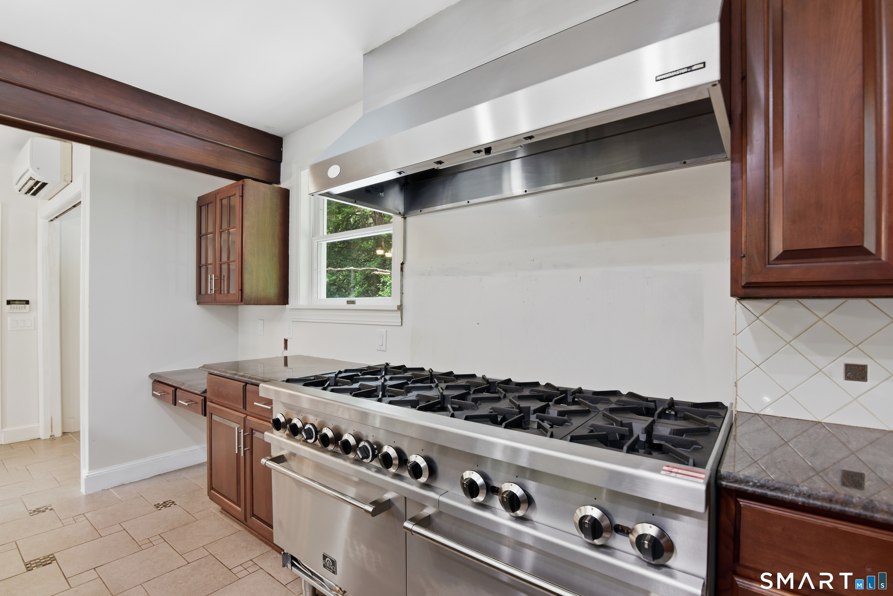 555 Senexet Road Property Photo 14