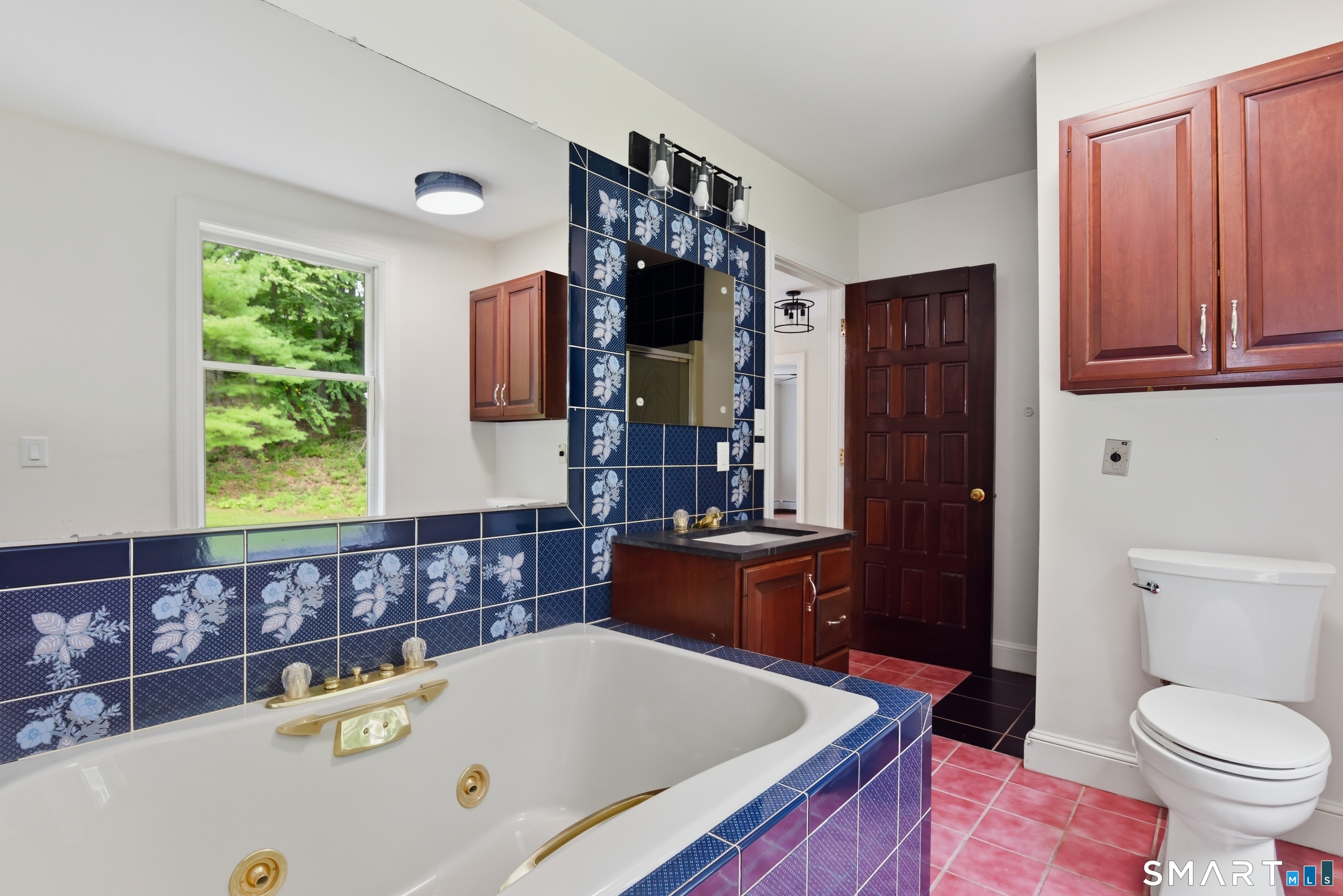 555 Senexet Road Property Photo 33