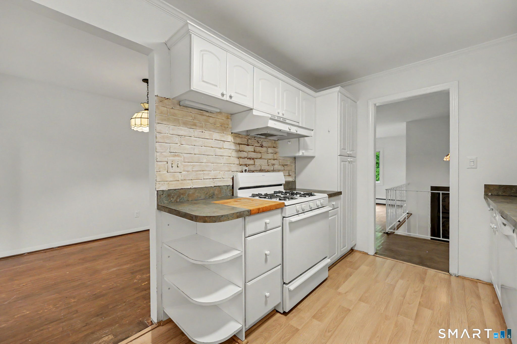 5 Windward Road Property Photo 14