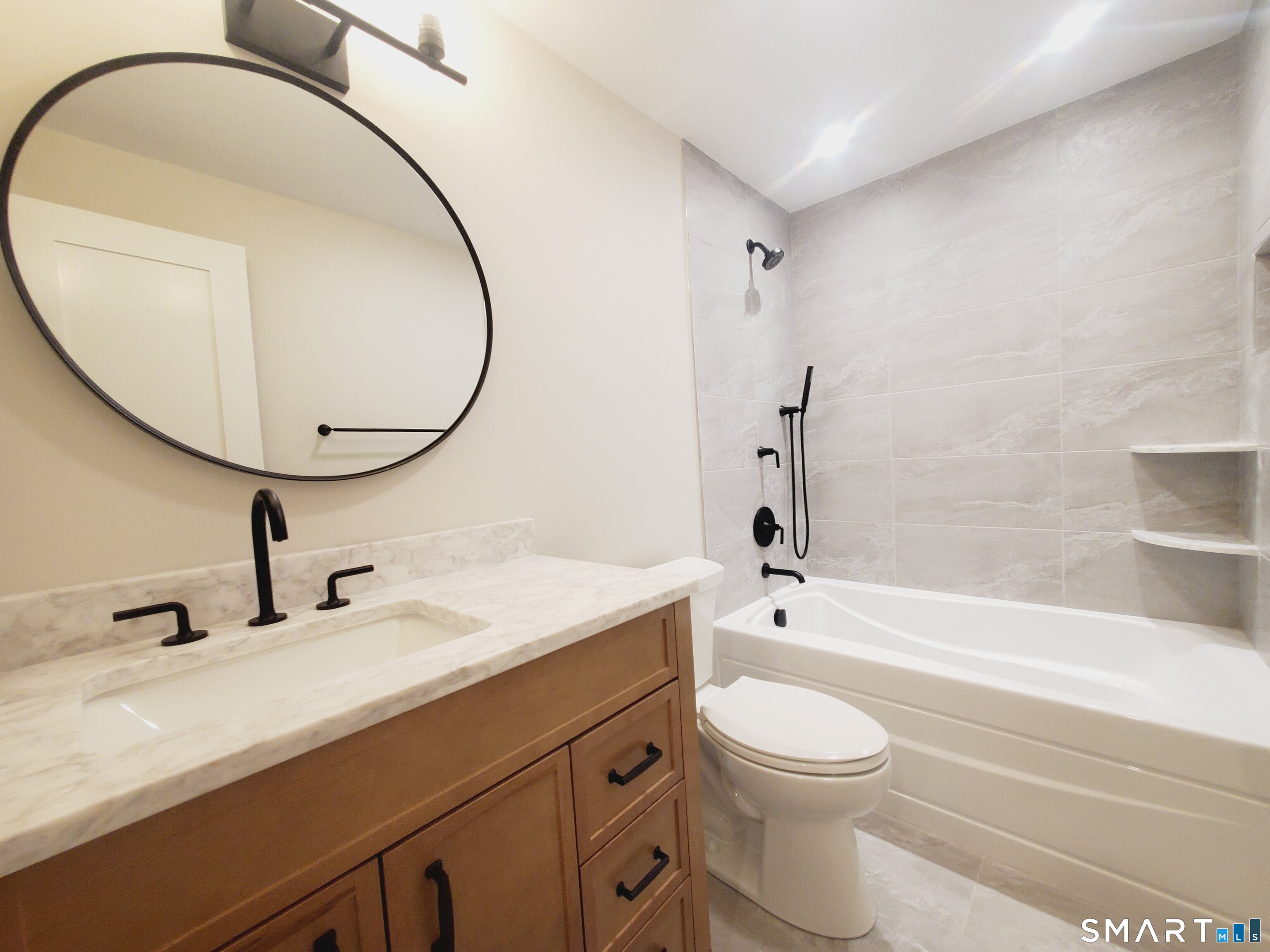 85 Riverside F7 Avenue Property Photo 10