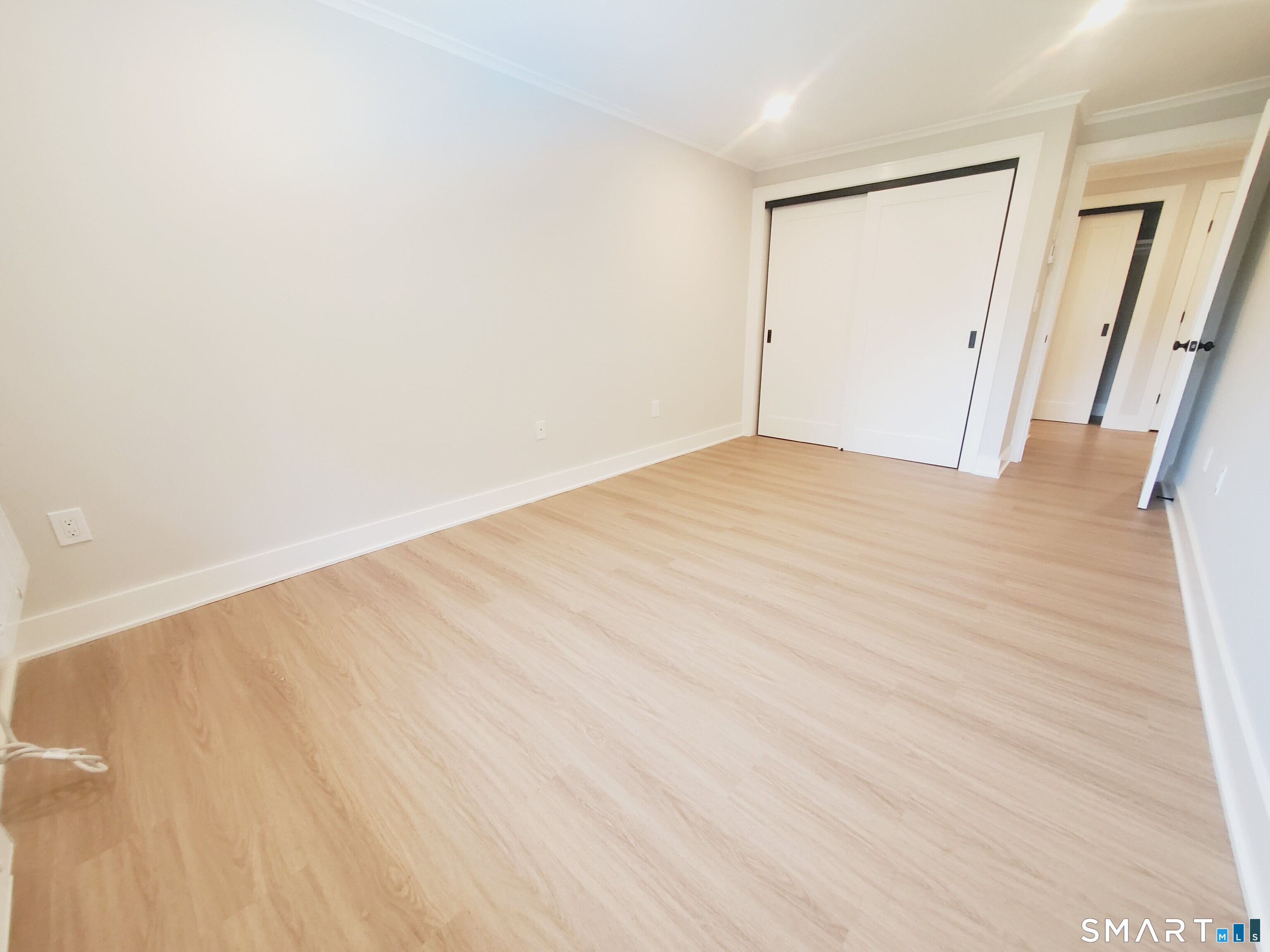 85 Riverside F7 Avenue Property Photo 11