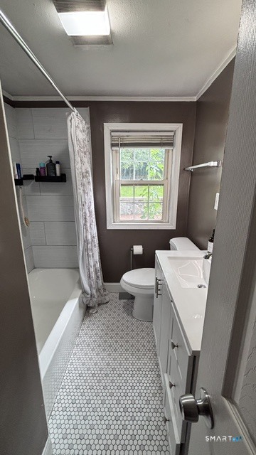 24206088 Property Photo 22