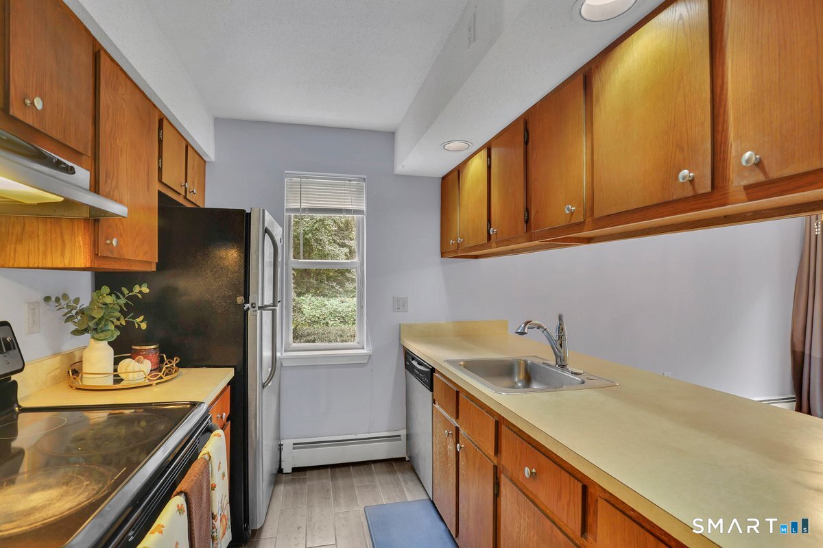 60 Old Town 50 Road Property Photo 10