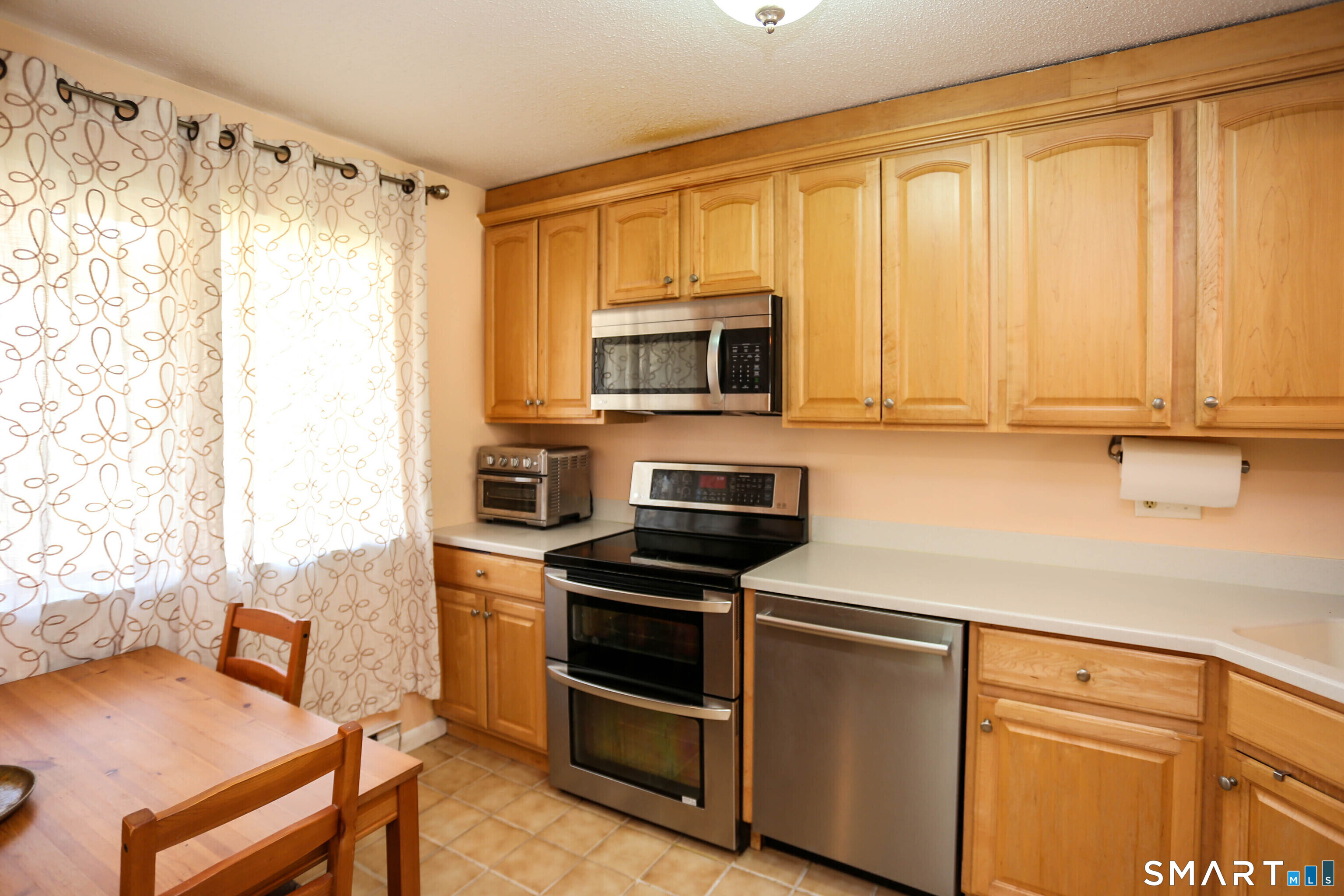 19 Woodway 16 Road Property Photo 12