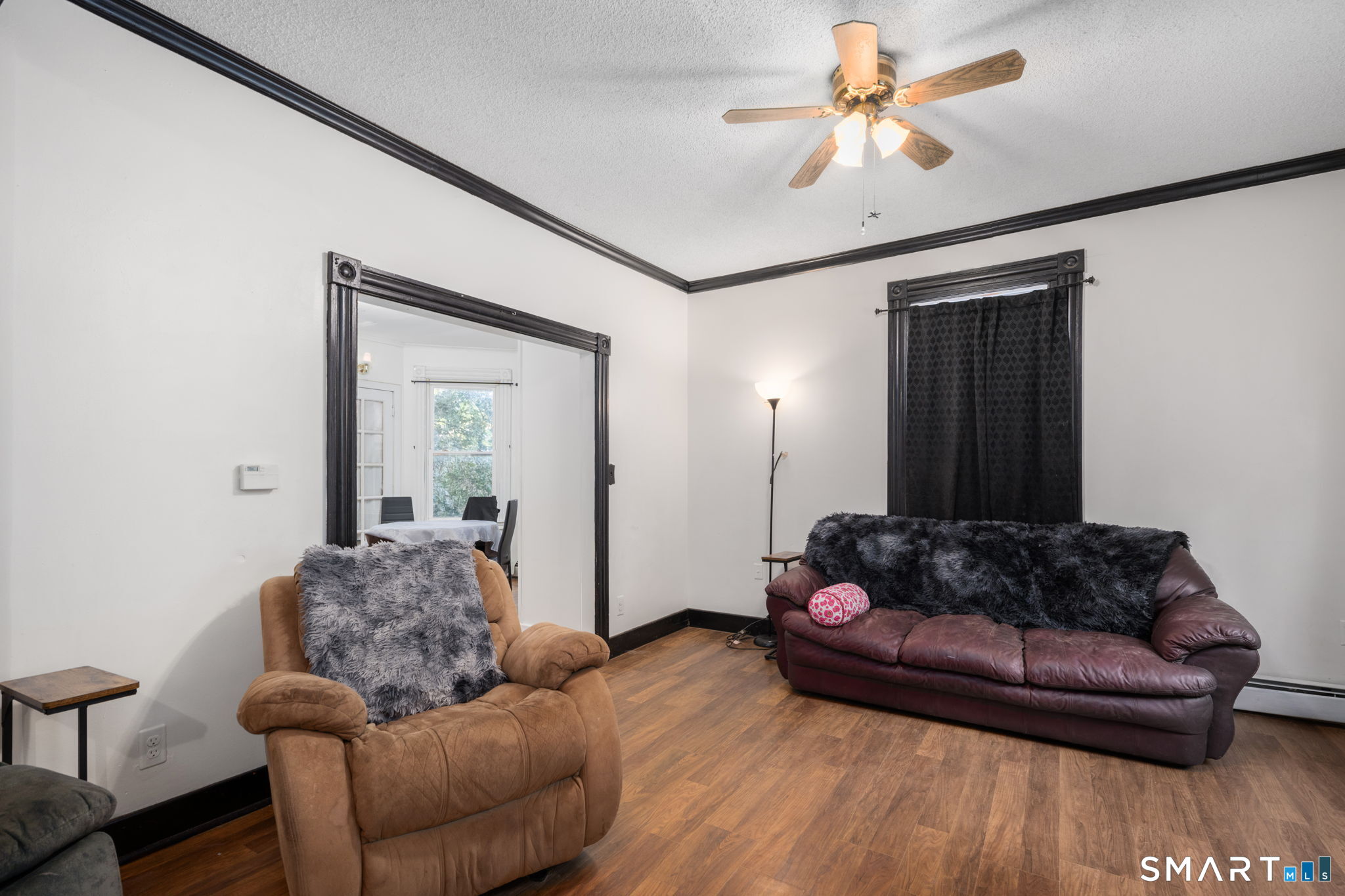 213 Laurel Hill Avenue Property Photo 11