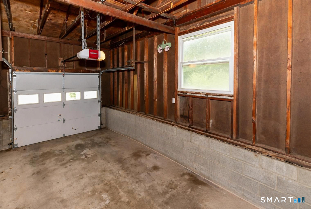 2 Hill Top View Property Photo 20