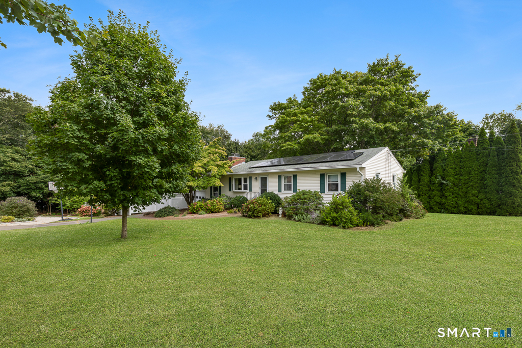 2 Hill Top View Property Photo 34