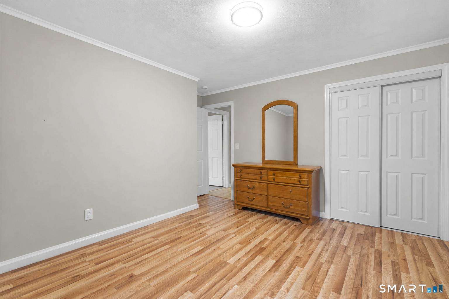 273 Hawthorne Lane Property Photo 14